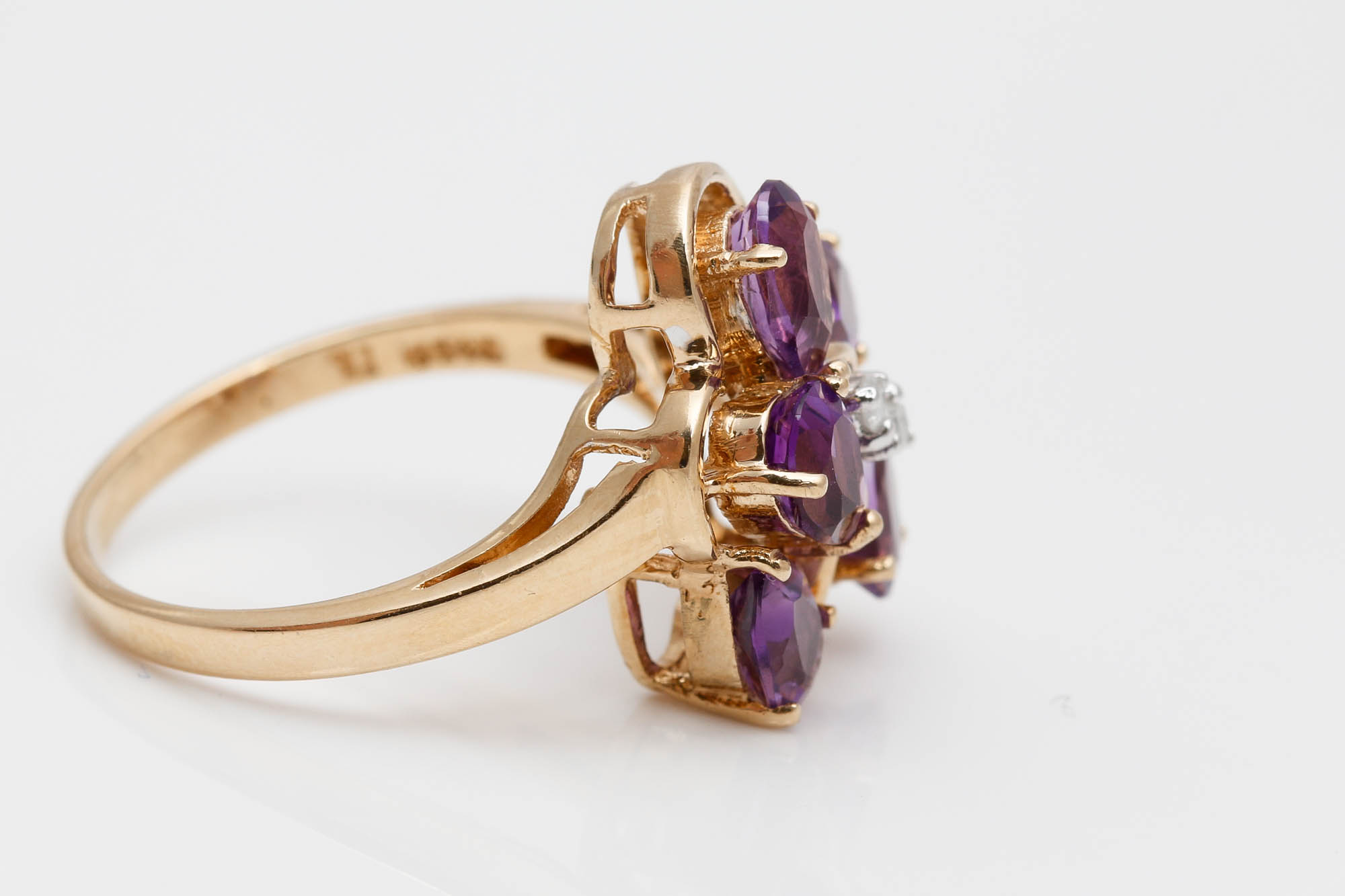 14K Yellow Gold Amethyst and Diamond Ring