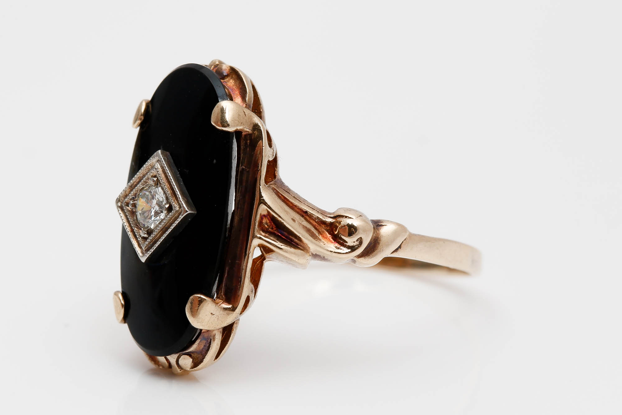 14K Yellow Gold Onyx and Diamond Ring