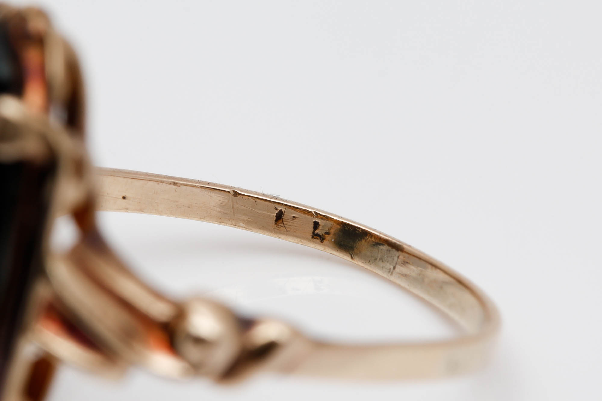 14K Yellow Gold Onyx and Diamond Ring