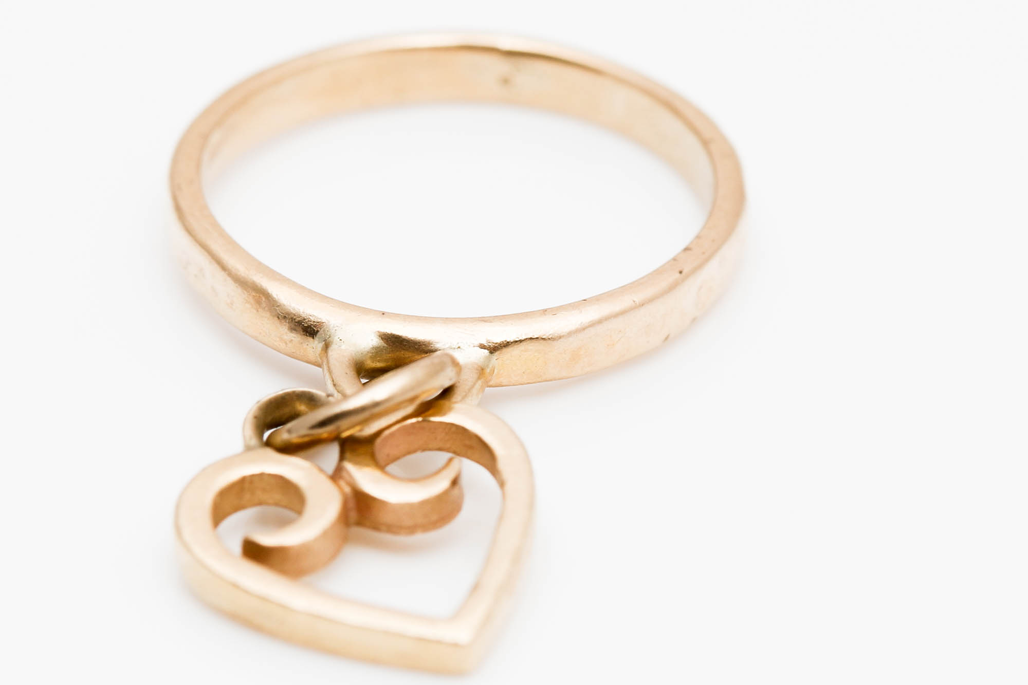 James Avery 14K Yellow Gold Heart Dangle Ring