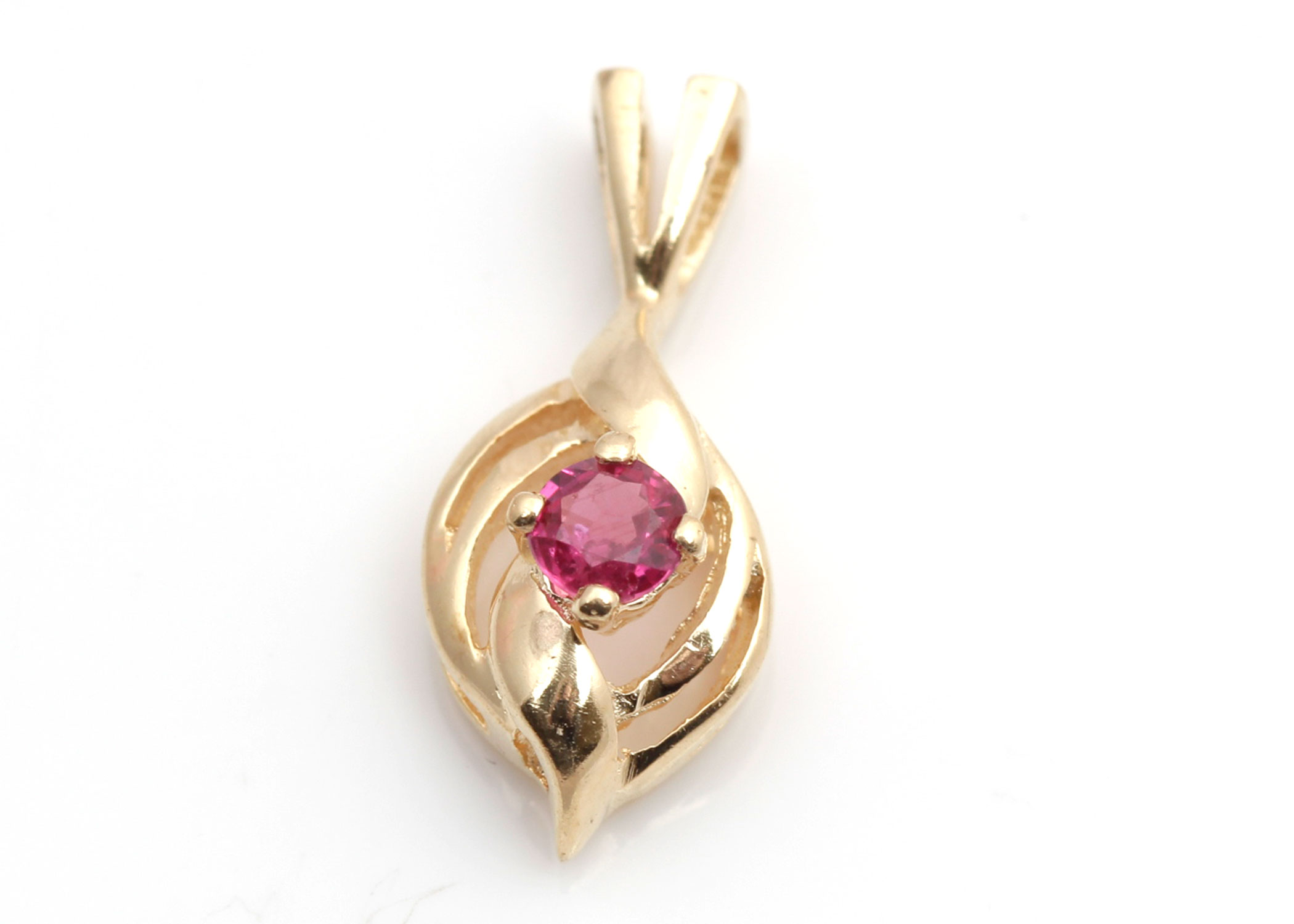 14K Yellow Gold Ruby Pendant