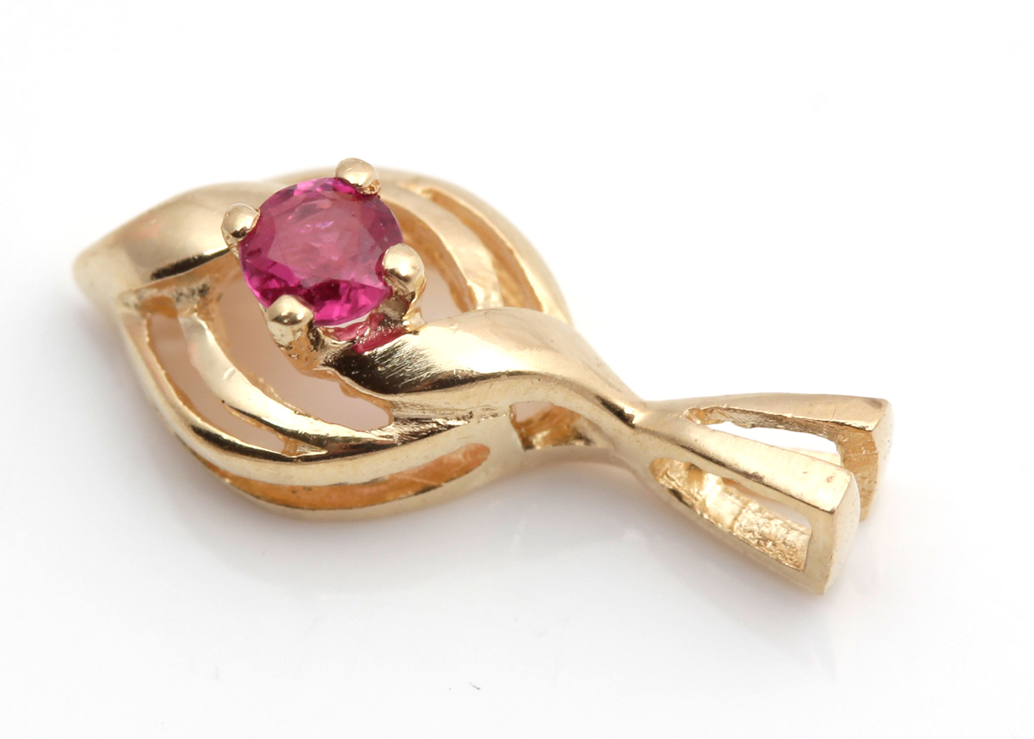 14K Yellow Gold Ruby Pendant