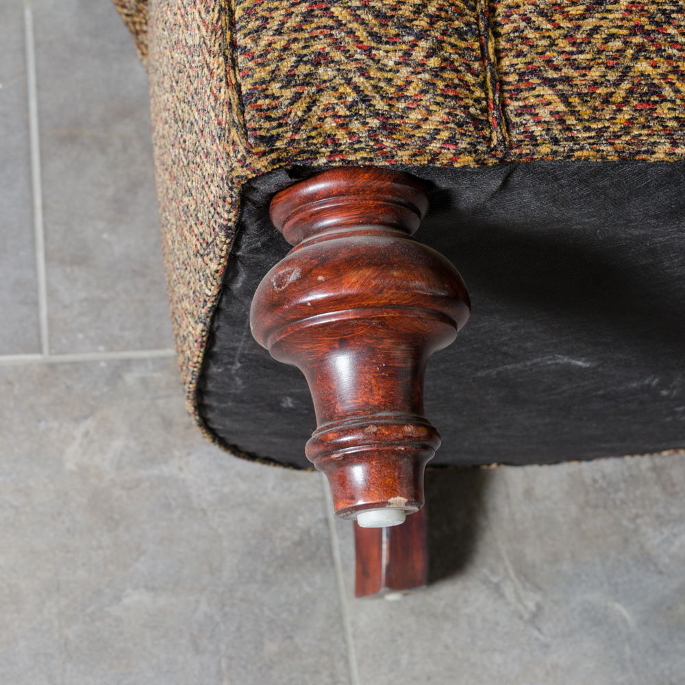 Contemporary Button-Tufted Wing Chair