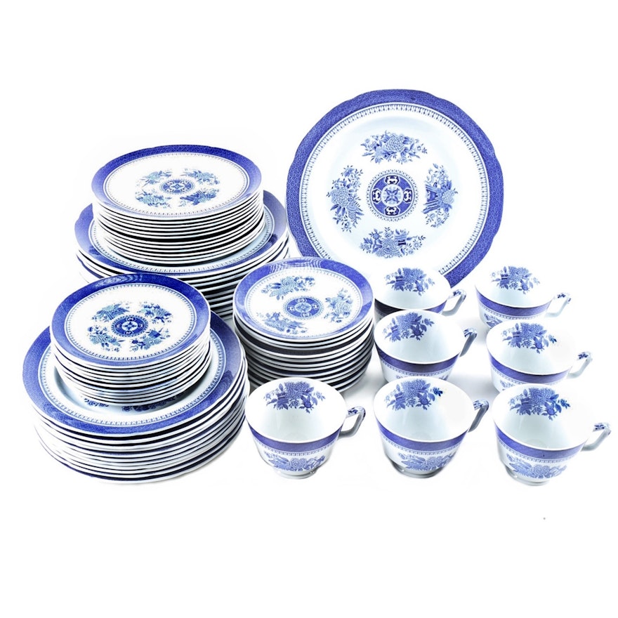 Spode "Fitzhugh" Blue and White Dinnerware