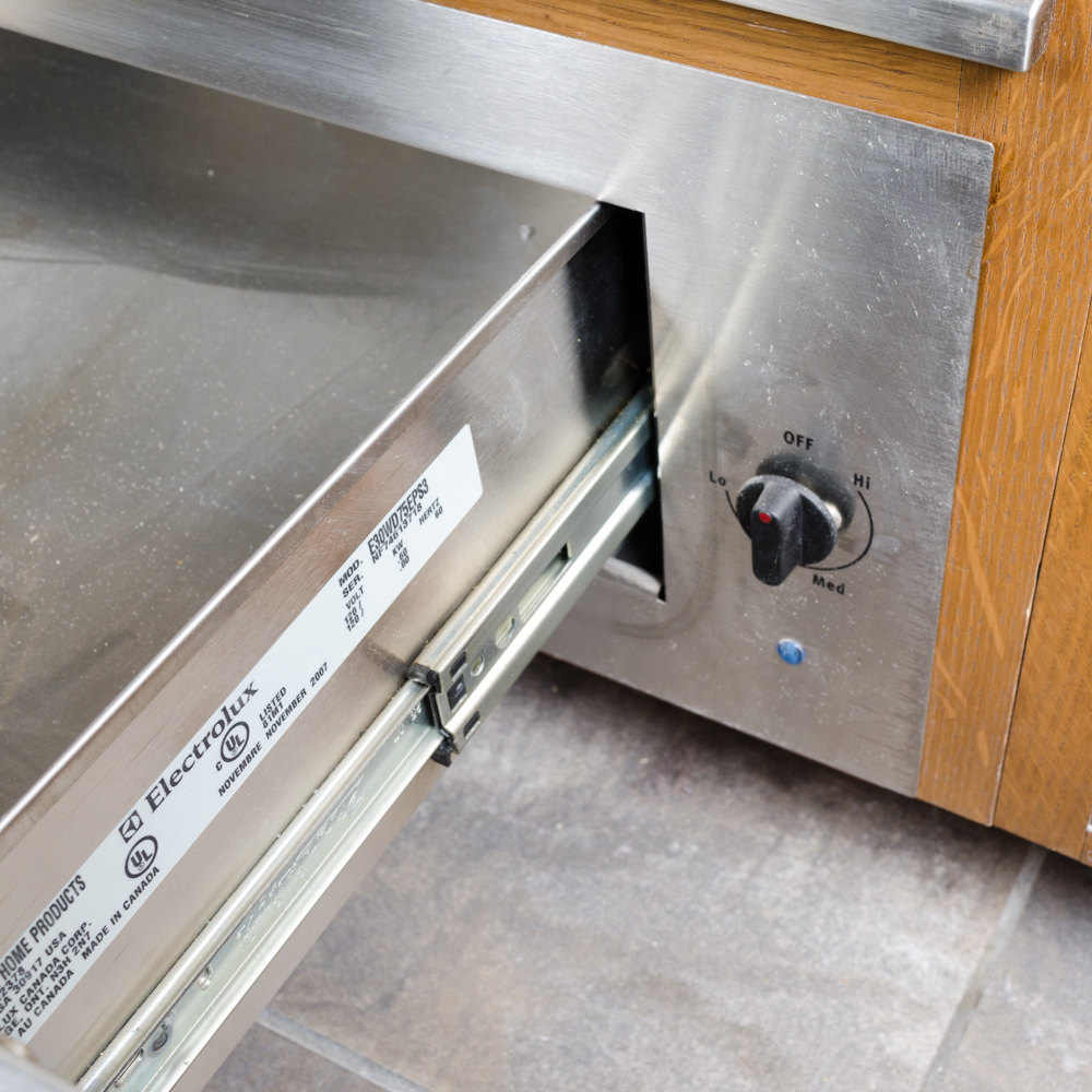 Electrolux Icon Warmer Drawer