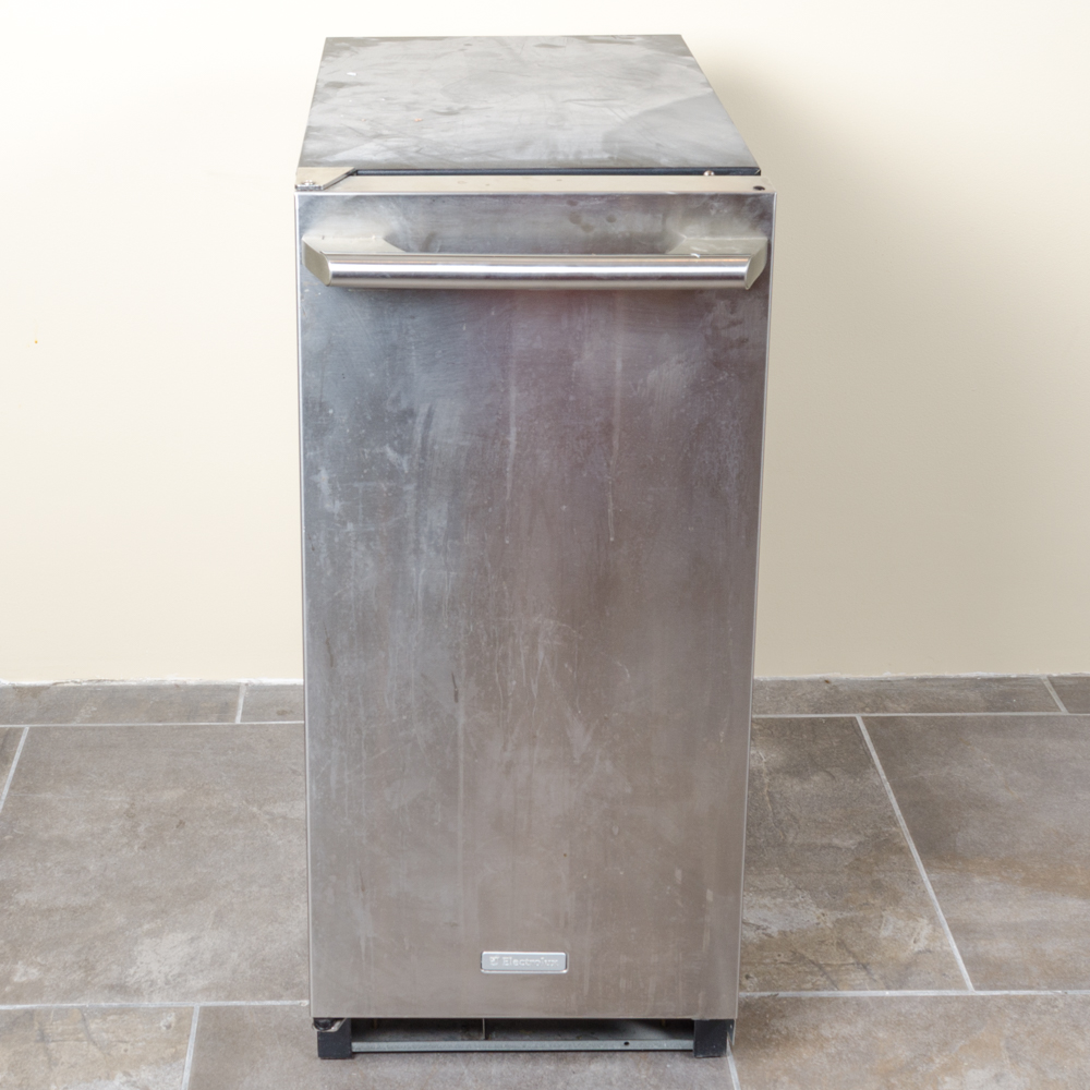 Electrolux Ice Maker