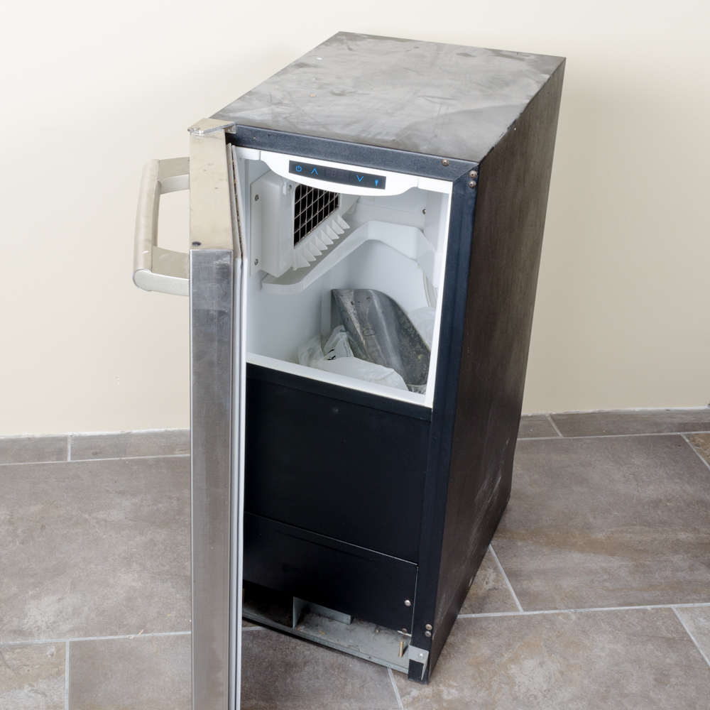 Electrolux Ice Maker