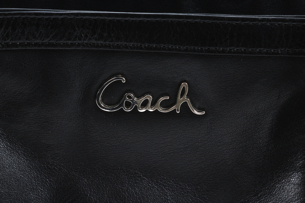 Coach Gallery Leather Tote And Wallet