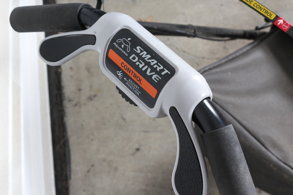 Honda Self-Propelled Lawn Mower with Smart Drive