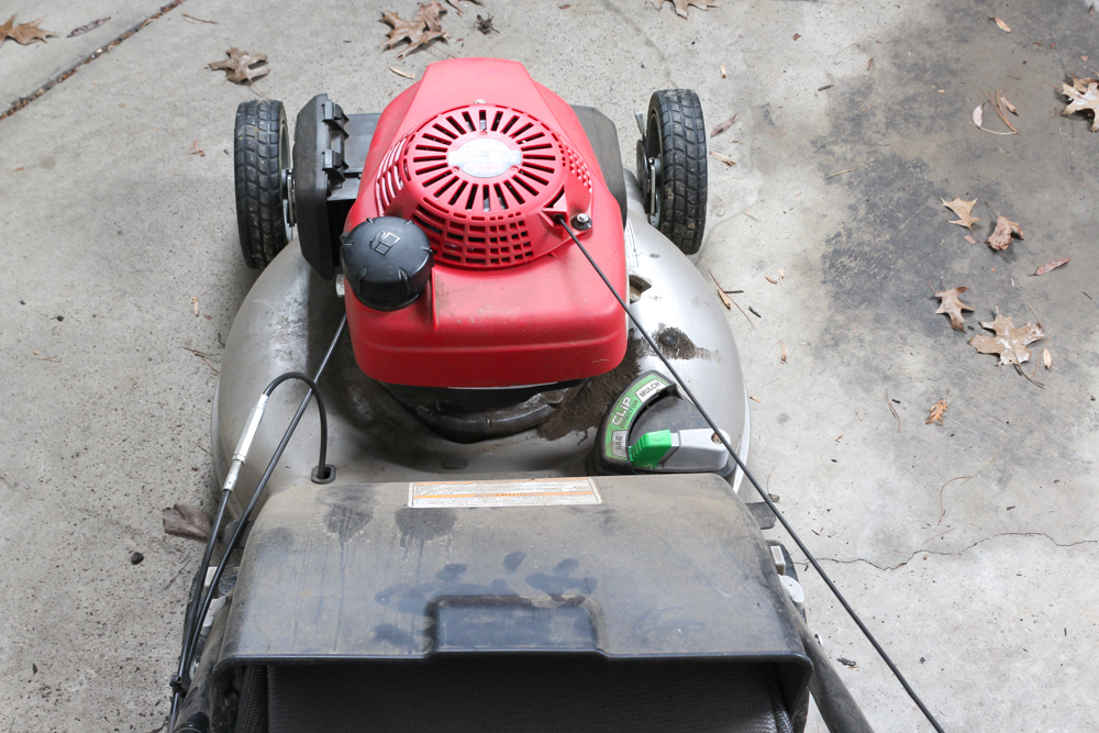 Honda Self-Propelled Lawn Mower with Smart Drive