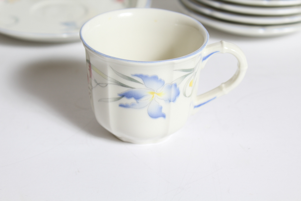 Collection of Villeroy and Boch "Riviera" Dinnerware