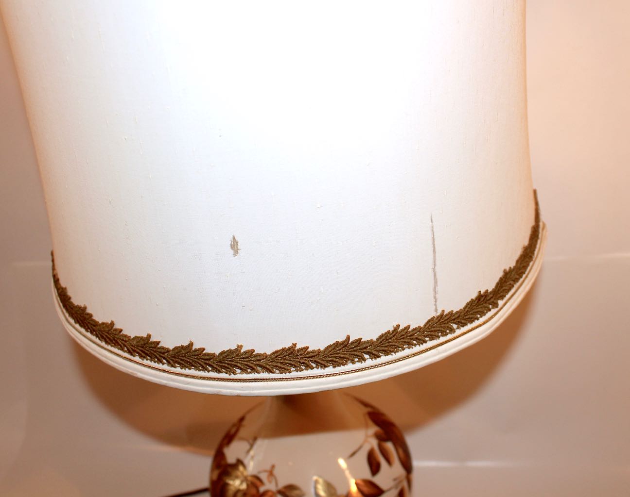 Mid-Century Hand Painted White Ceramic Table Lamp