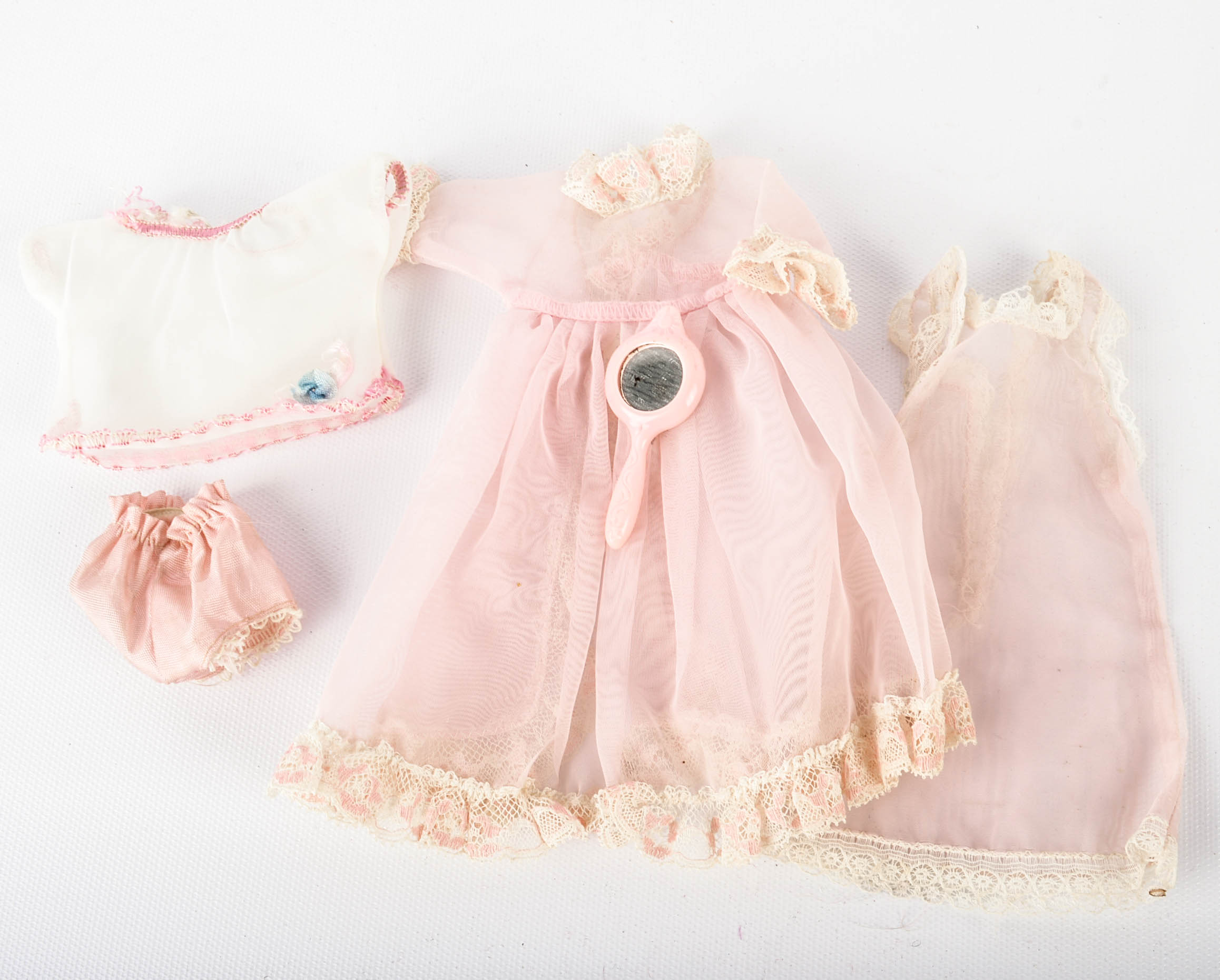 Vintage Ginny Dolls, Wardrobe and Accessories