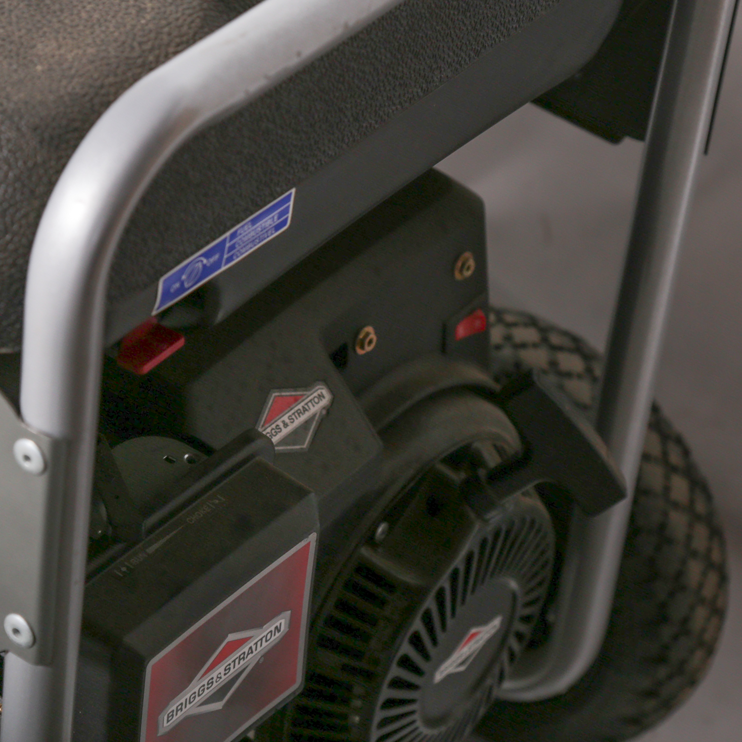 Briggs & Stratton 5500 Watts Portable Generator