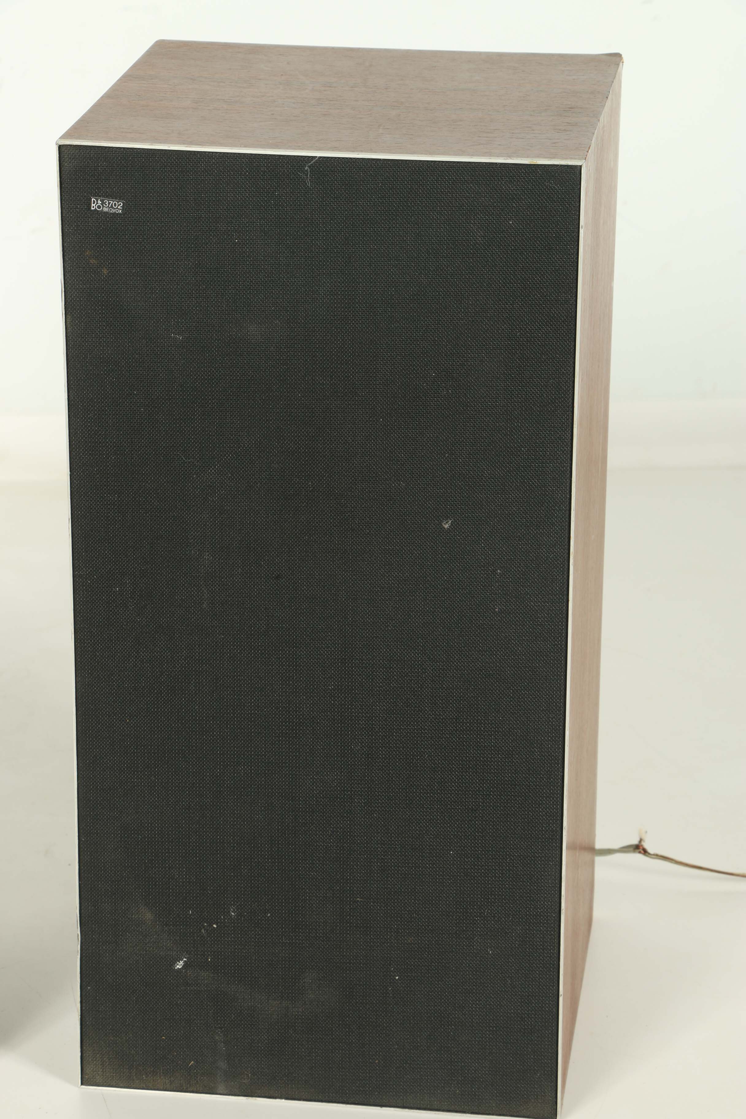 Bang & Olufsen Beovox 3702 Speakers