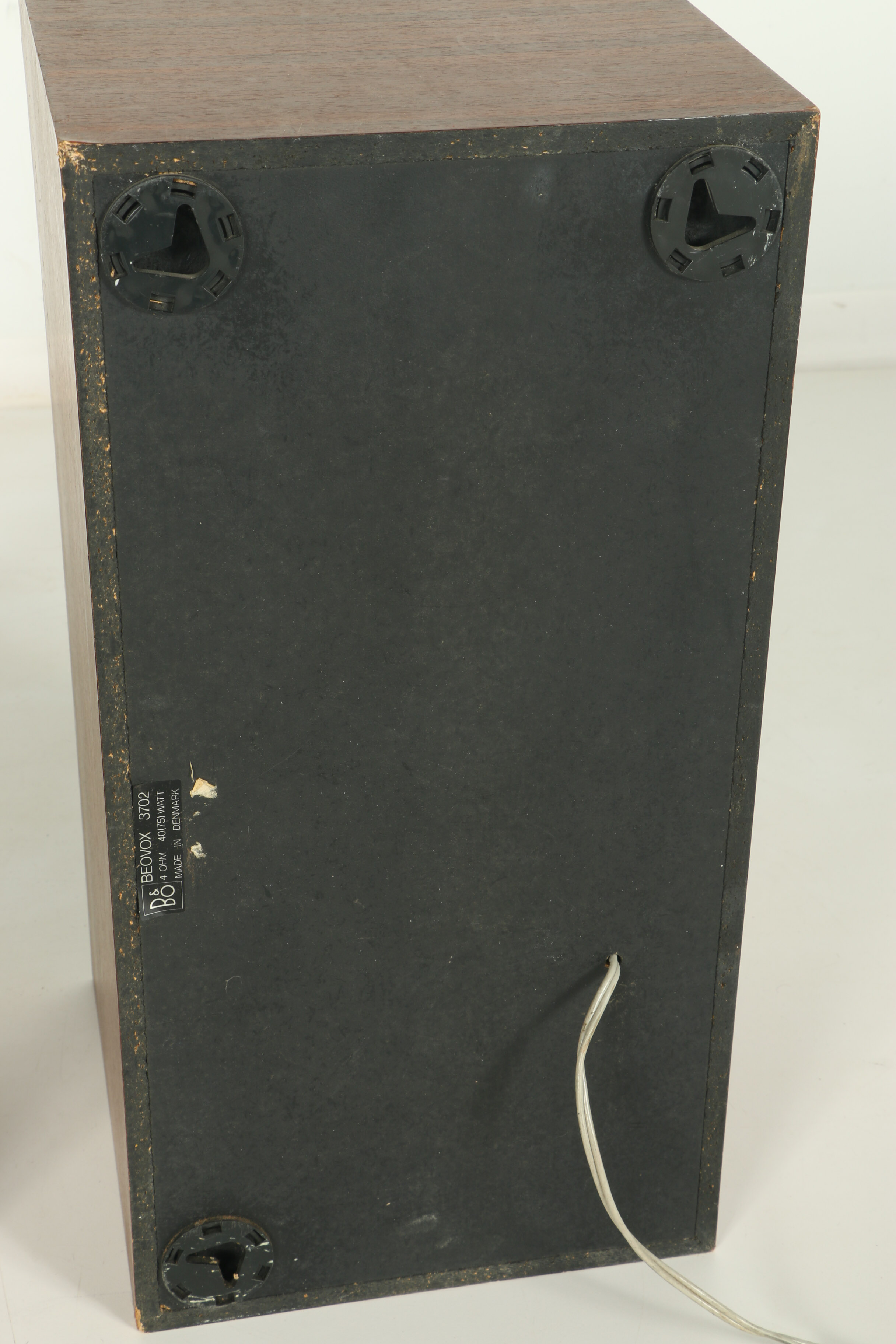 Bang & Olufsen Beovox 3702 Speakers