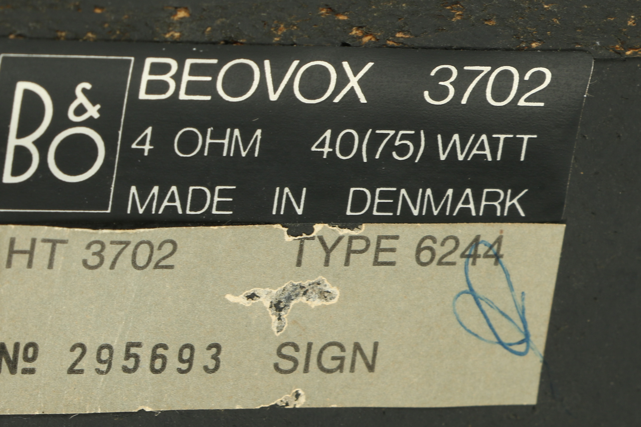 Bang & Olufsen Beovox 3702 Speakers