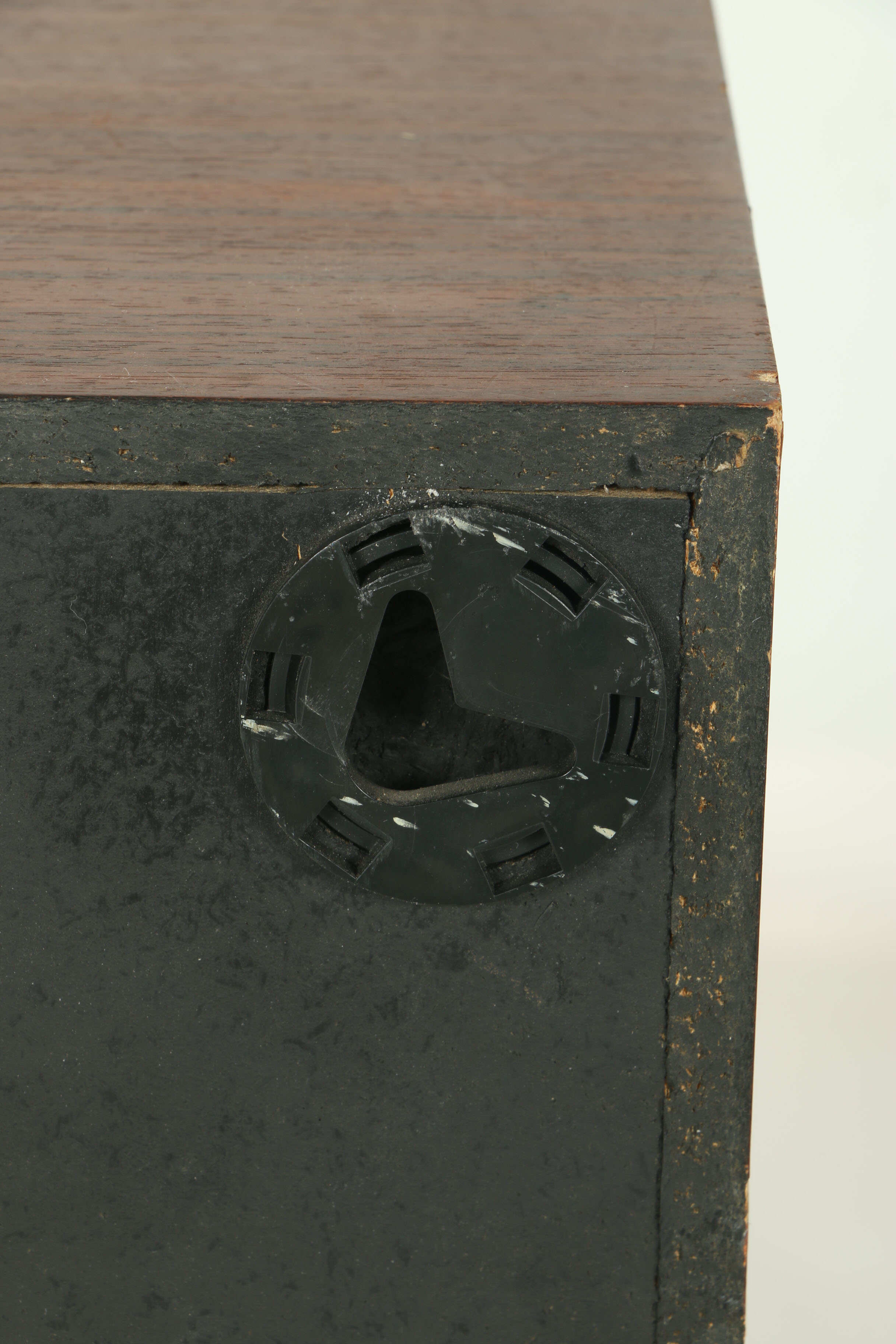 Bang & Olufsen Beovox 3702 Speakers