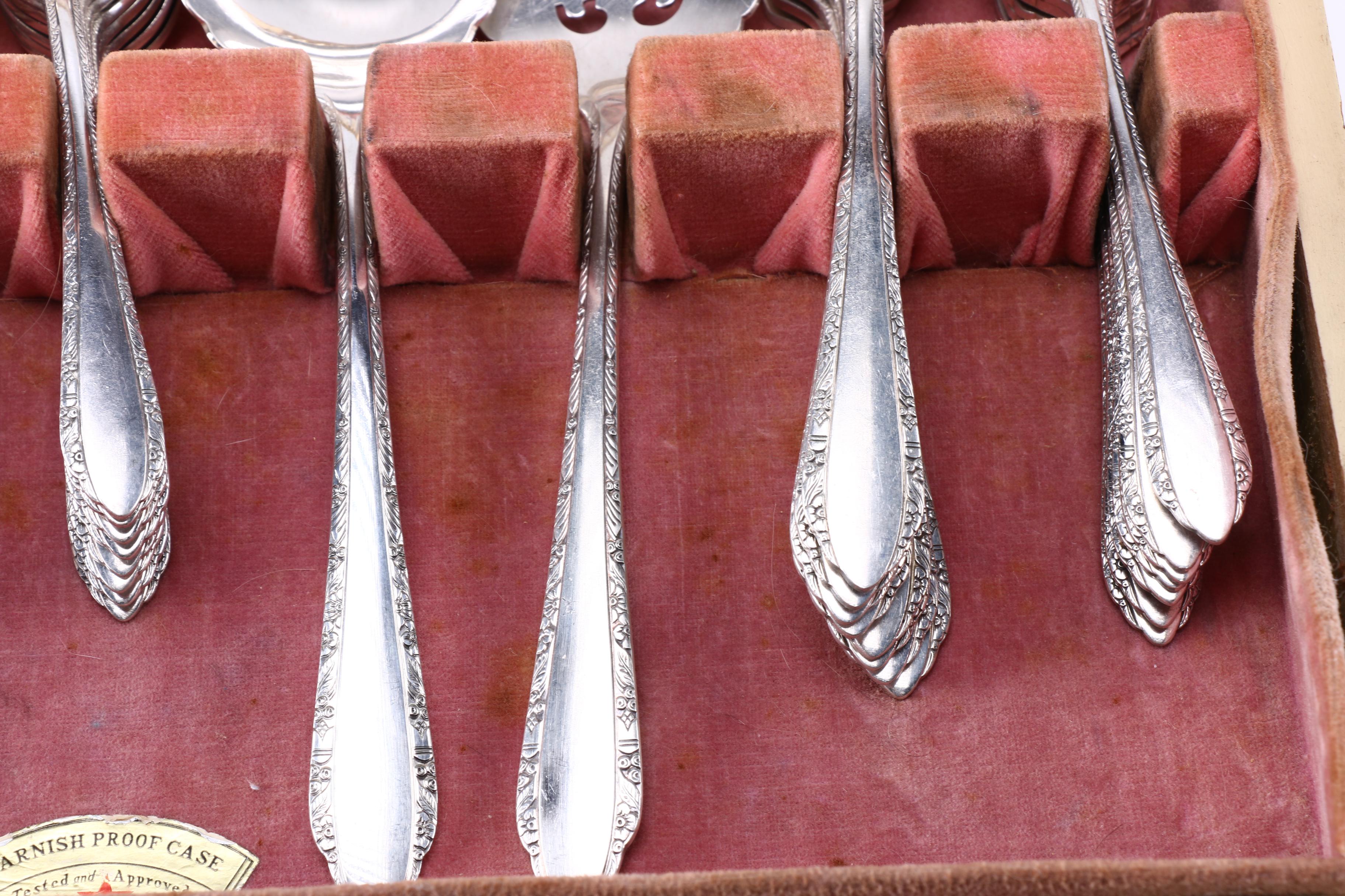 Oneida Community "Tudor Plate" Flatware