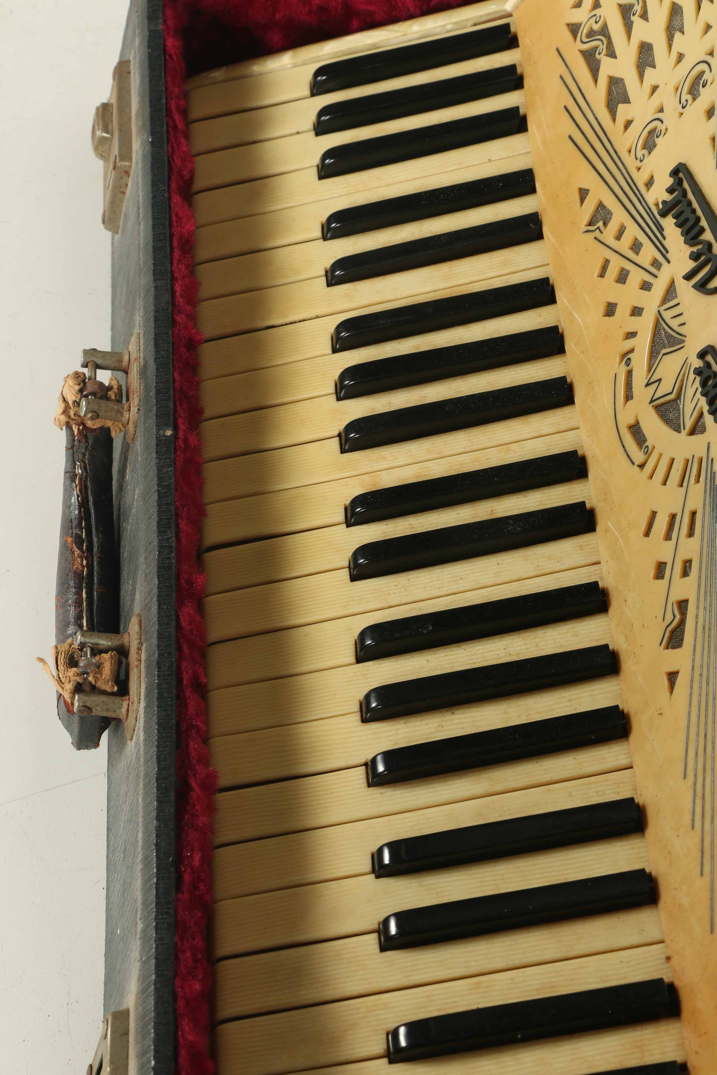 Vintage Giuseppe Venuti Accordion and Case