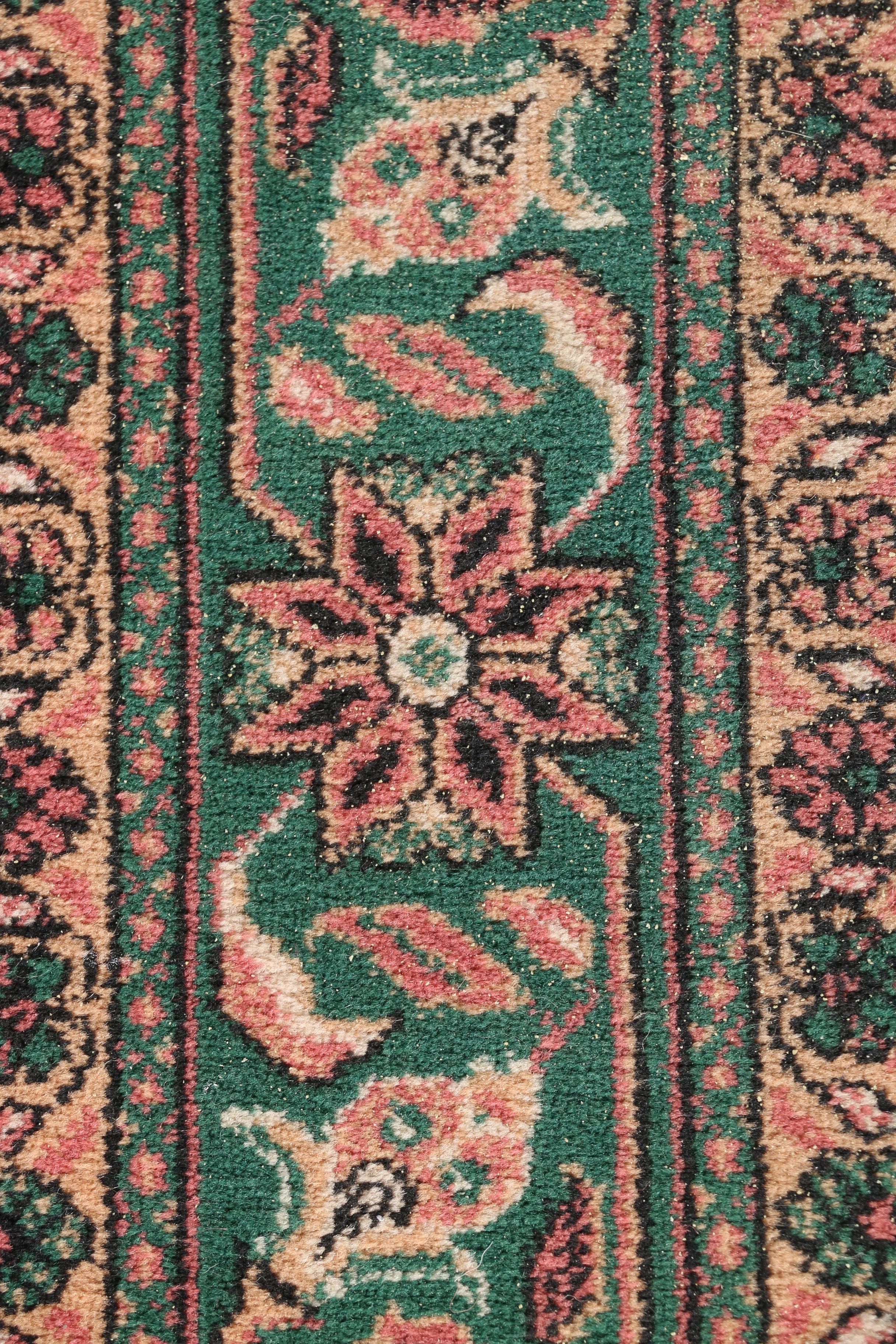 Machine Made Floral Print Carpet Runners
