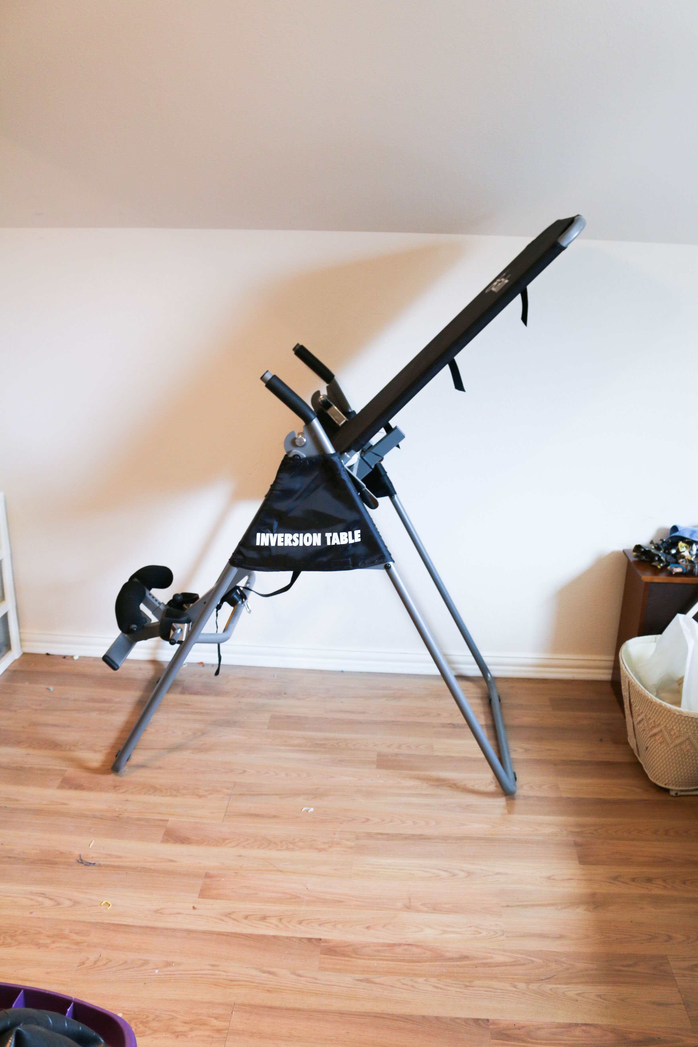 Calm Inversion Table