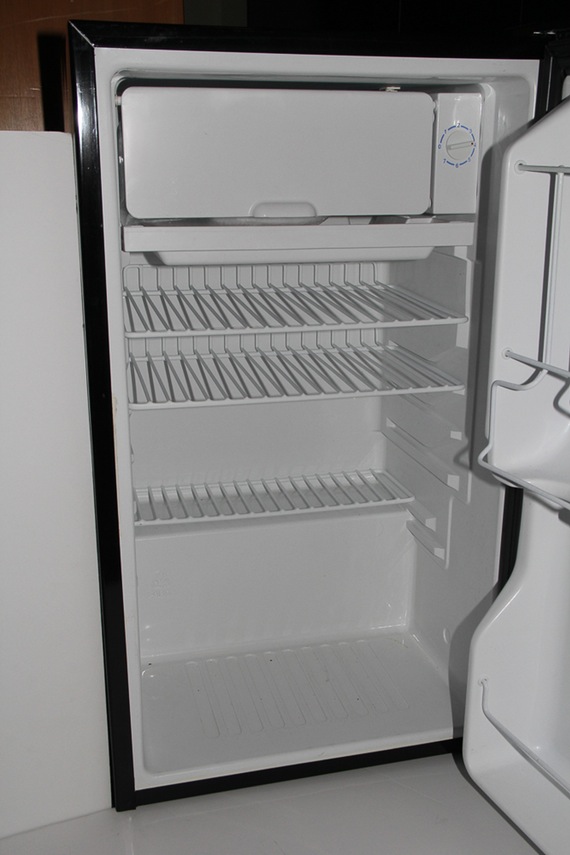 Magic Chef Mini Refrigerator