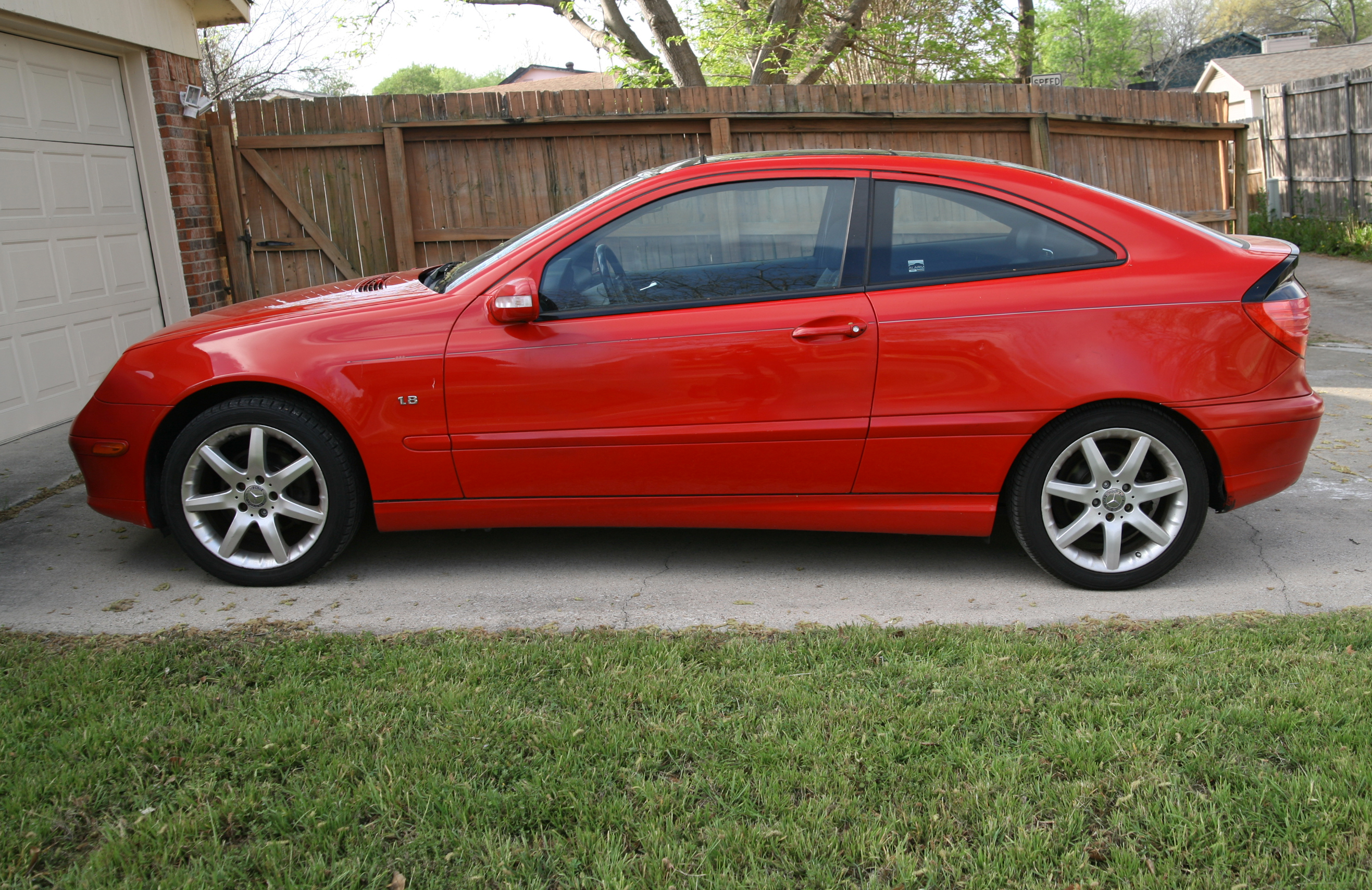 2003 Mercedes-Benz C230 Kompressor 2-Door Coupe