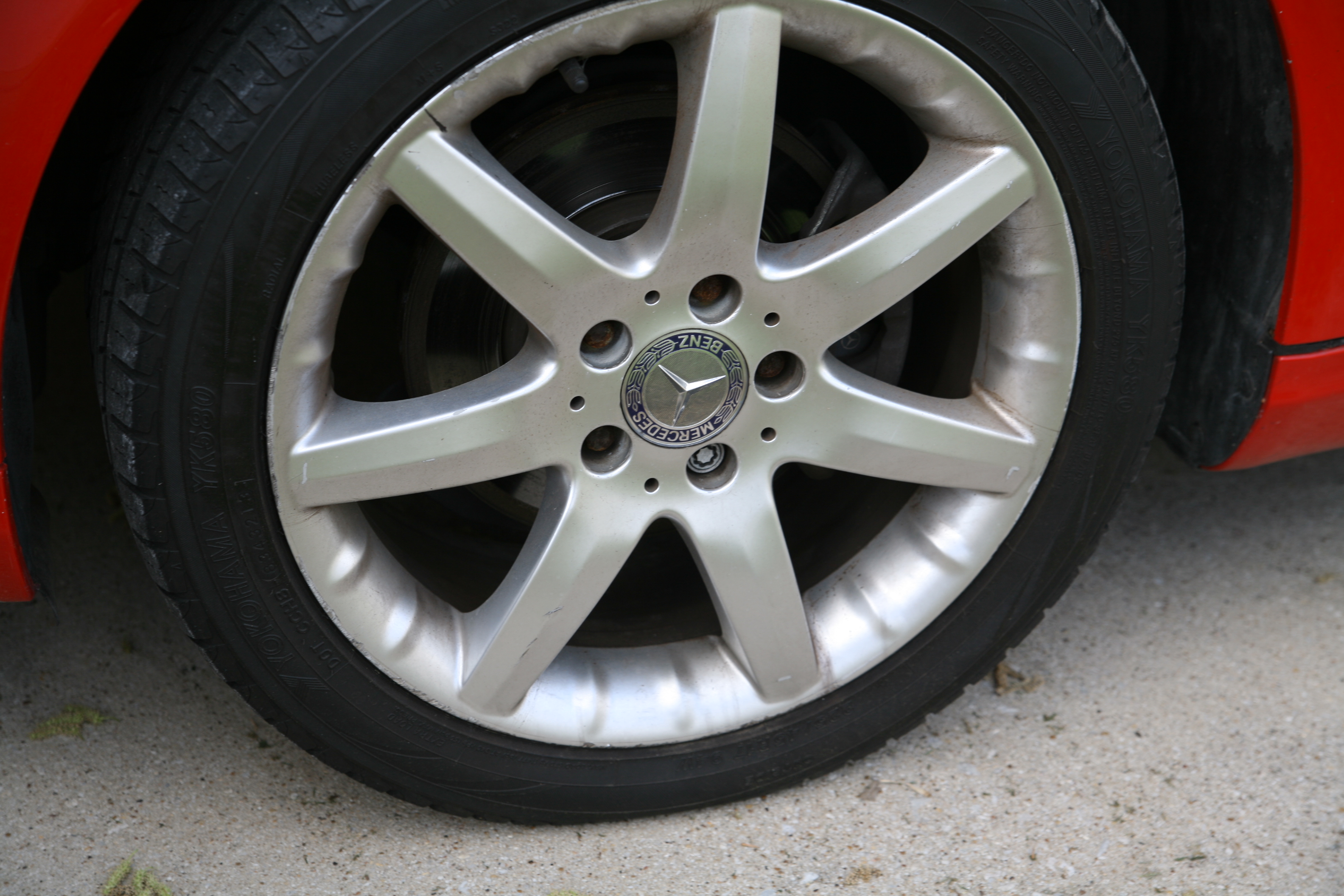 2003 Mercedes-Benz C230 Kompressor 2-Door Coupe