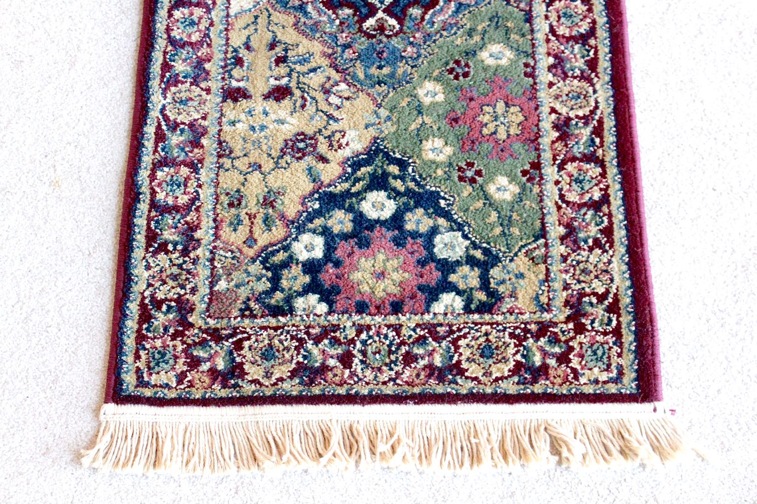 Amira "Calypso Burgundy" Machine Made Olefin Carpet Runner and Accent Rugs