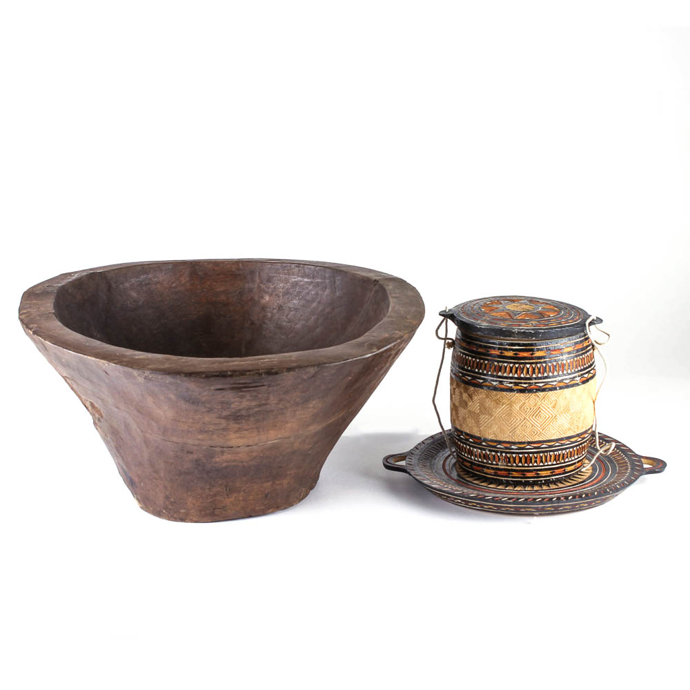 Variety of Africa Themed Decor