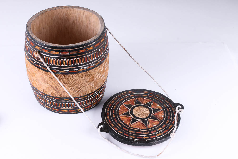 Variety of Africa Themed Decor