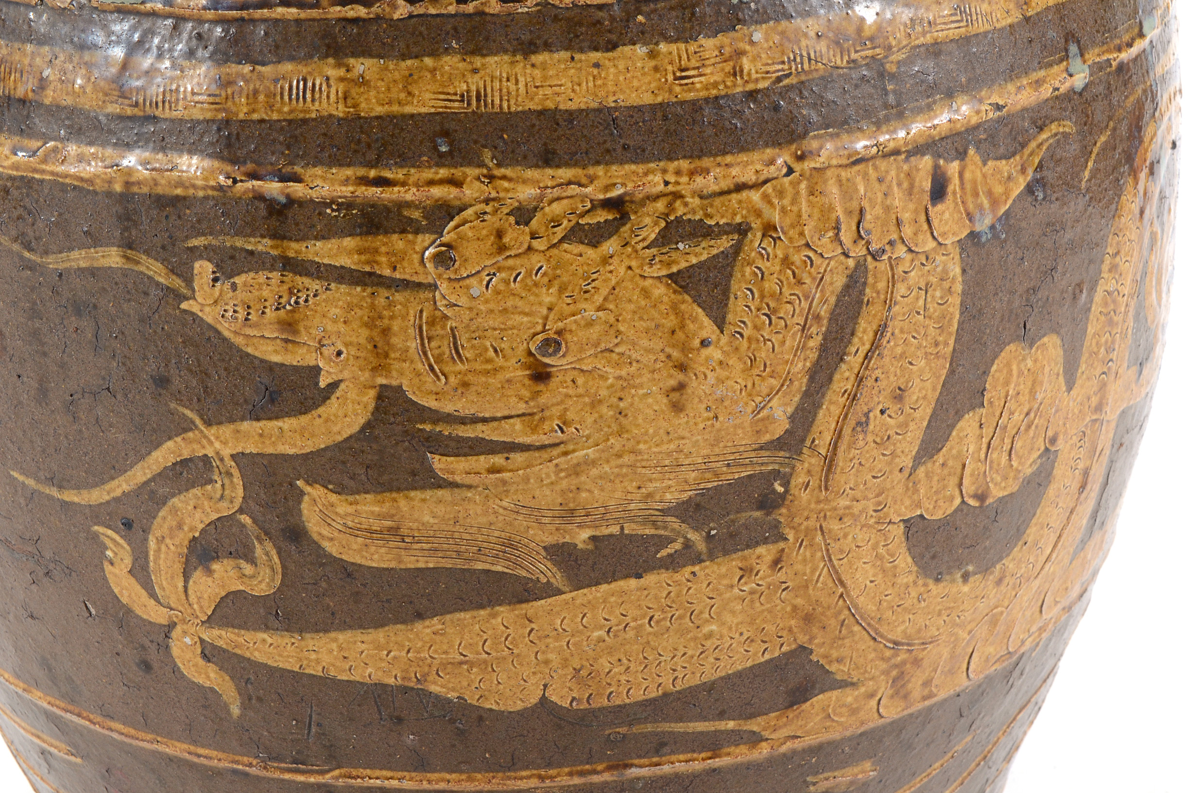 Chinese Earthenware Pidan Egg Pot With Dragons