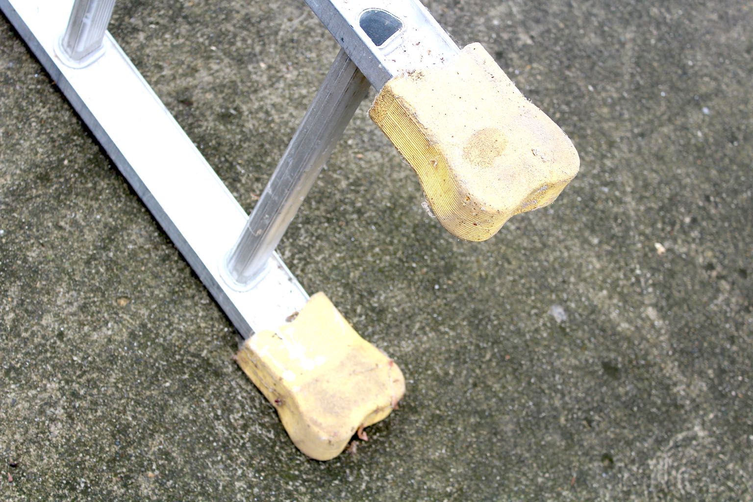 Werner 28 Foot Extension Ladder