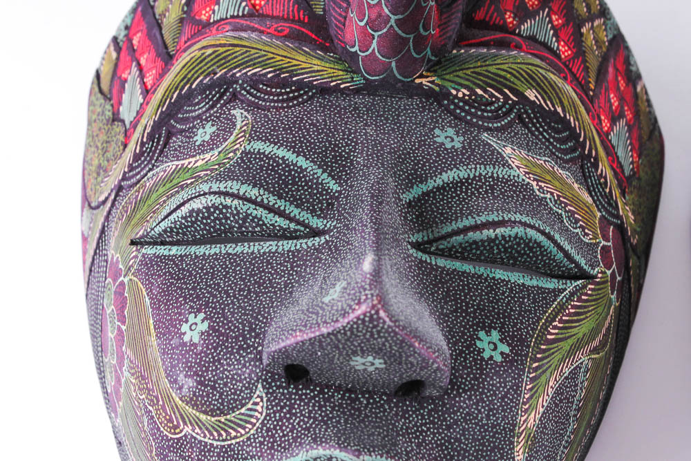 Variety of Africa Themed Decor