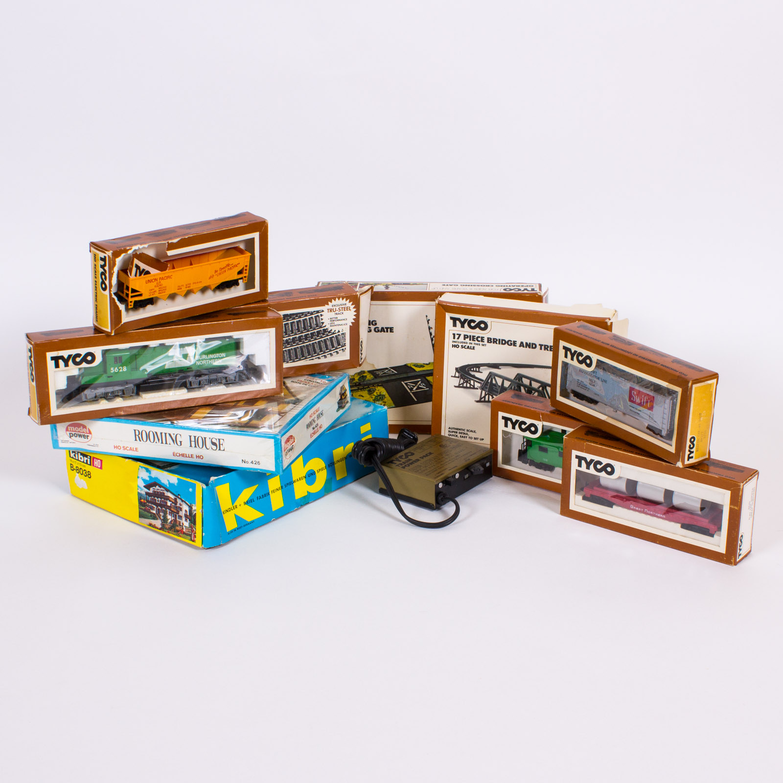 Collection of Vintage Tyco Trains With Power Pack