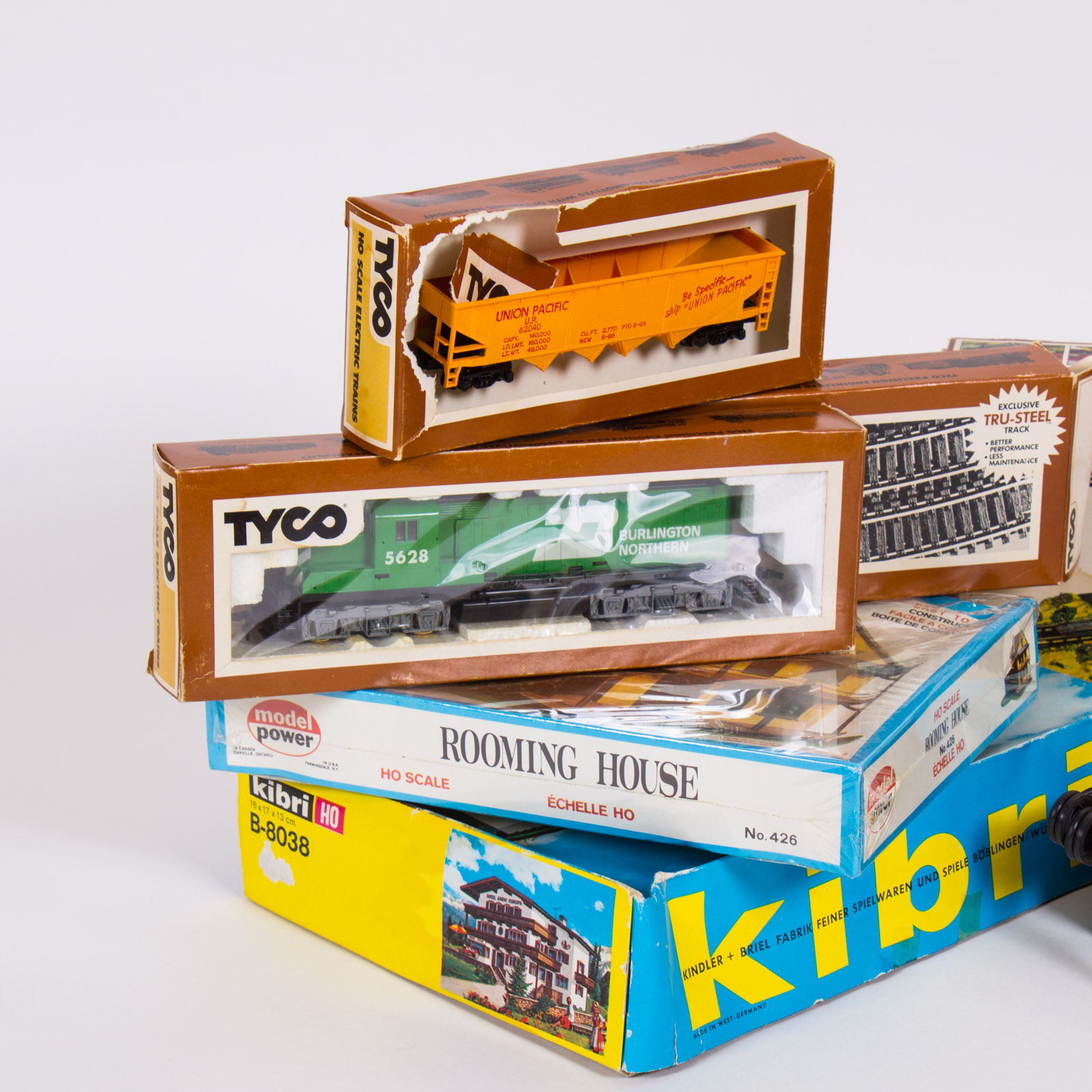 Collection of Vintage Tyco Trains With Power Pack