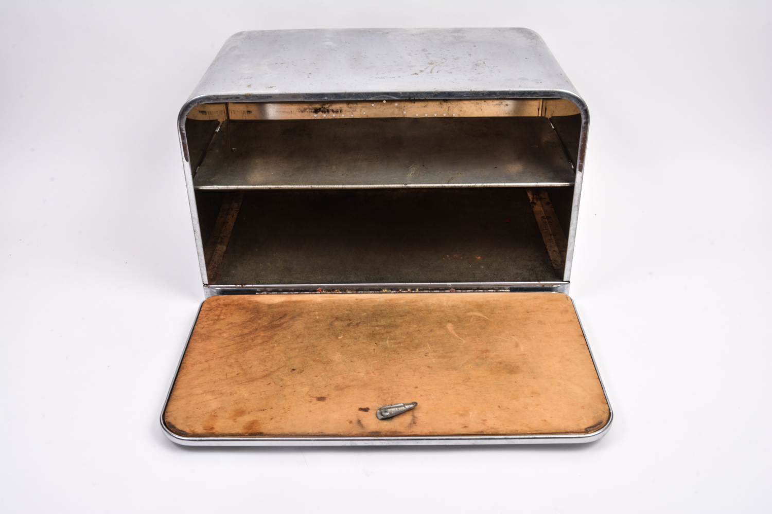Vintage Pantry Queen Bread Box