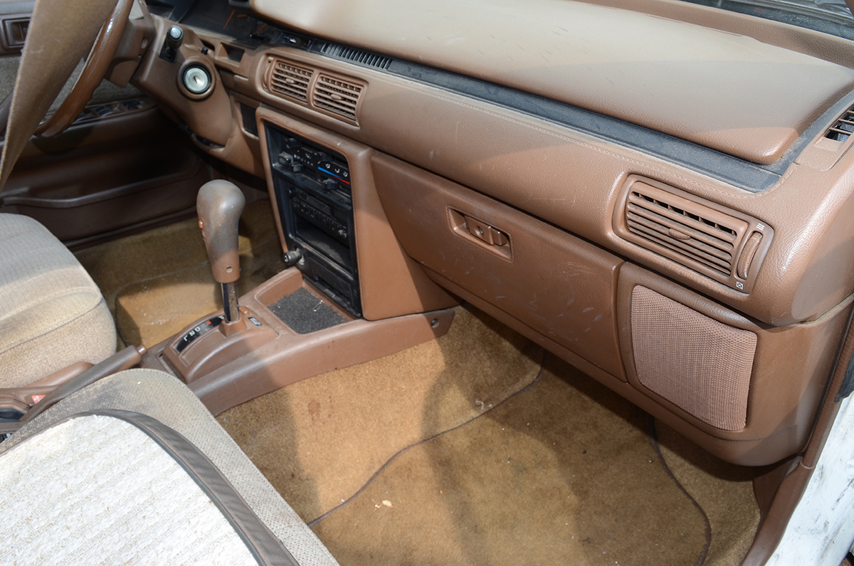 1990 Toyota Camry DX Sedan
