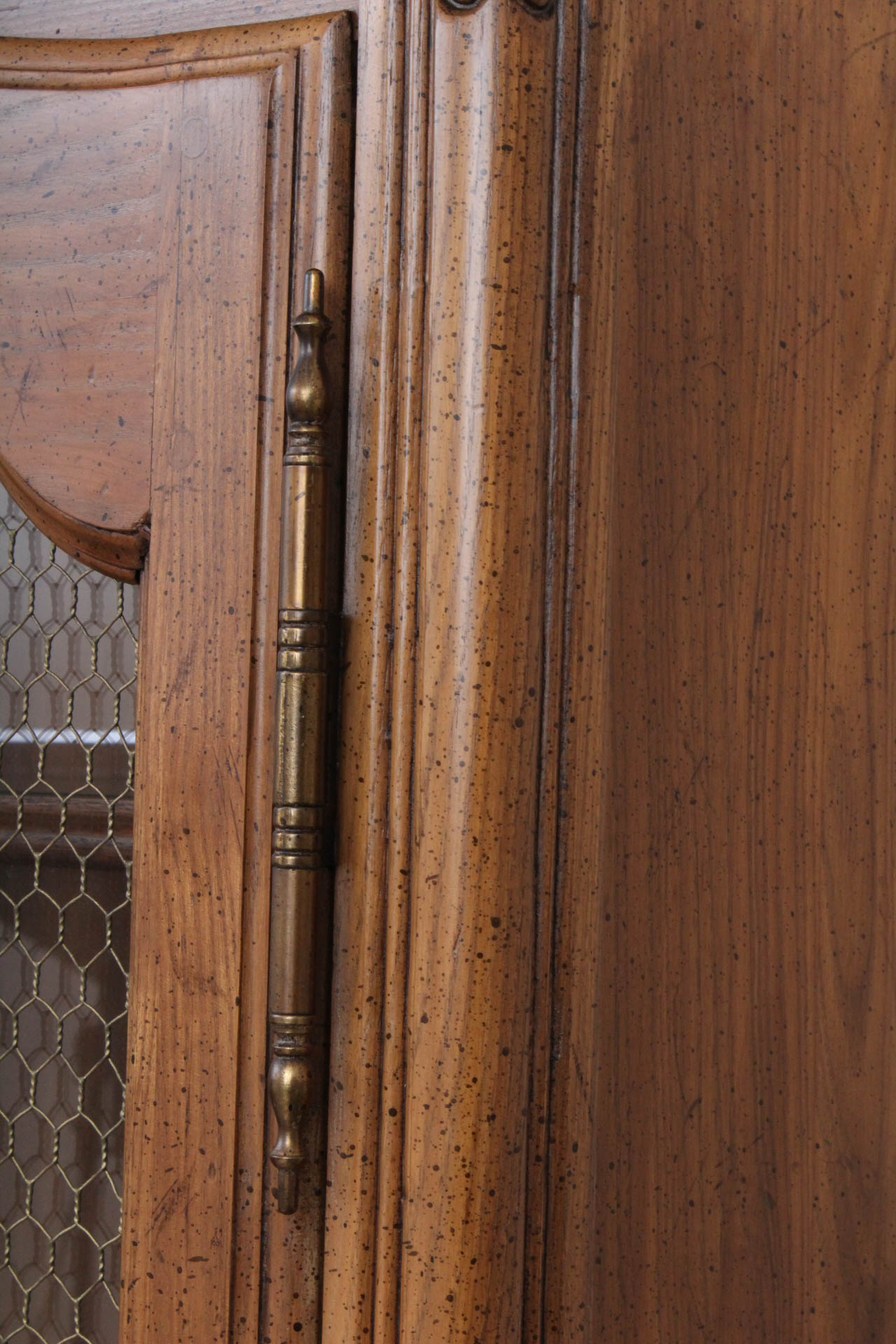 Davis Cabinet Company China Cabinet