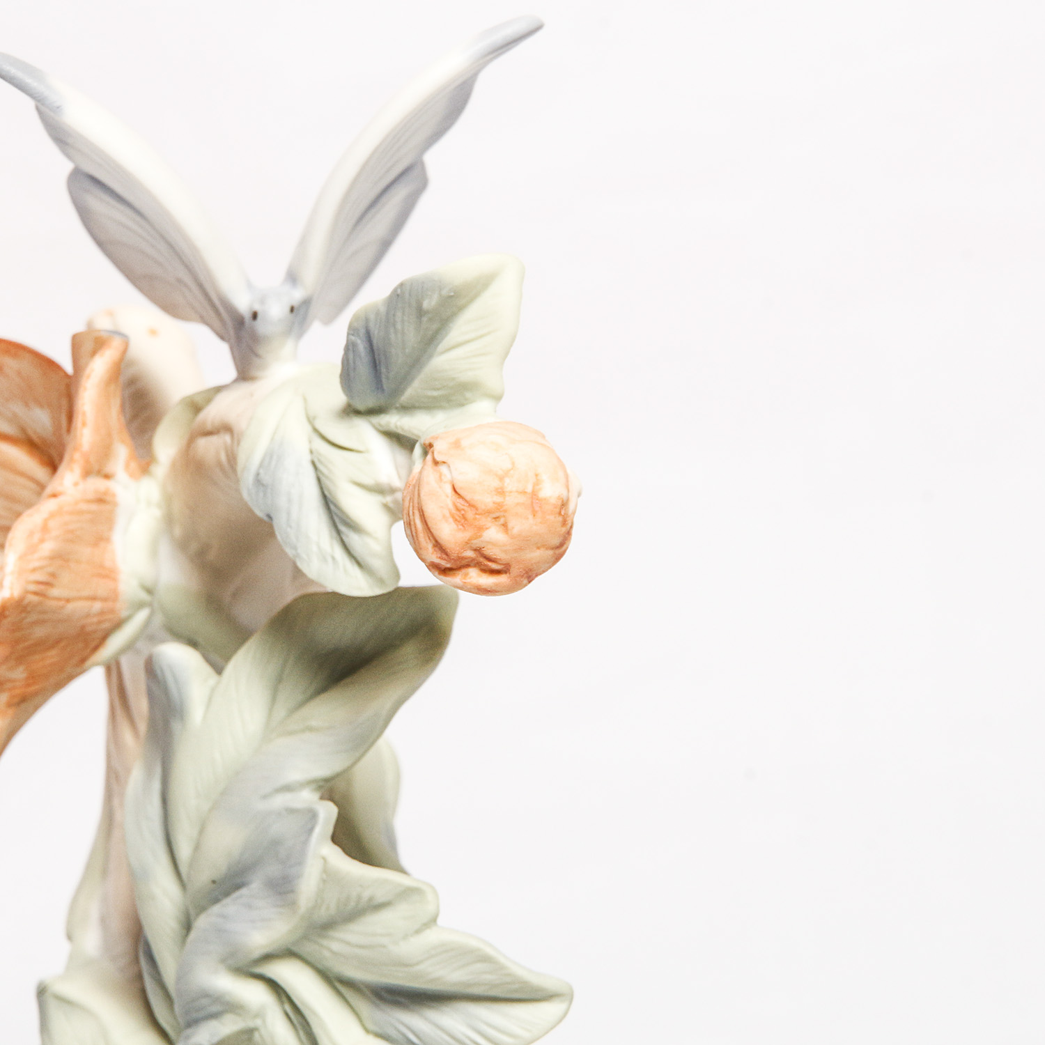 Otagiri Porcelain Hummingbird Clock and Music Box