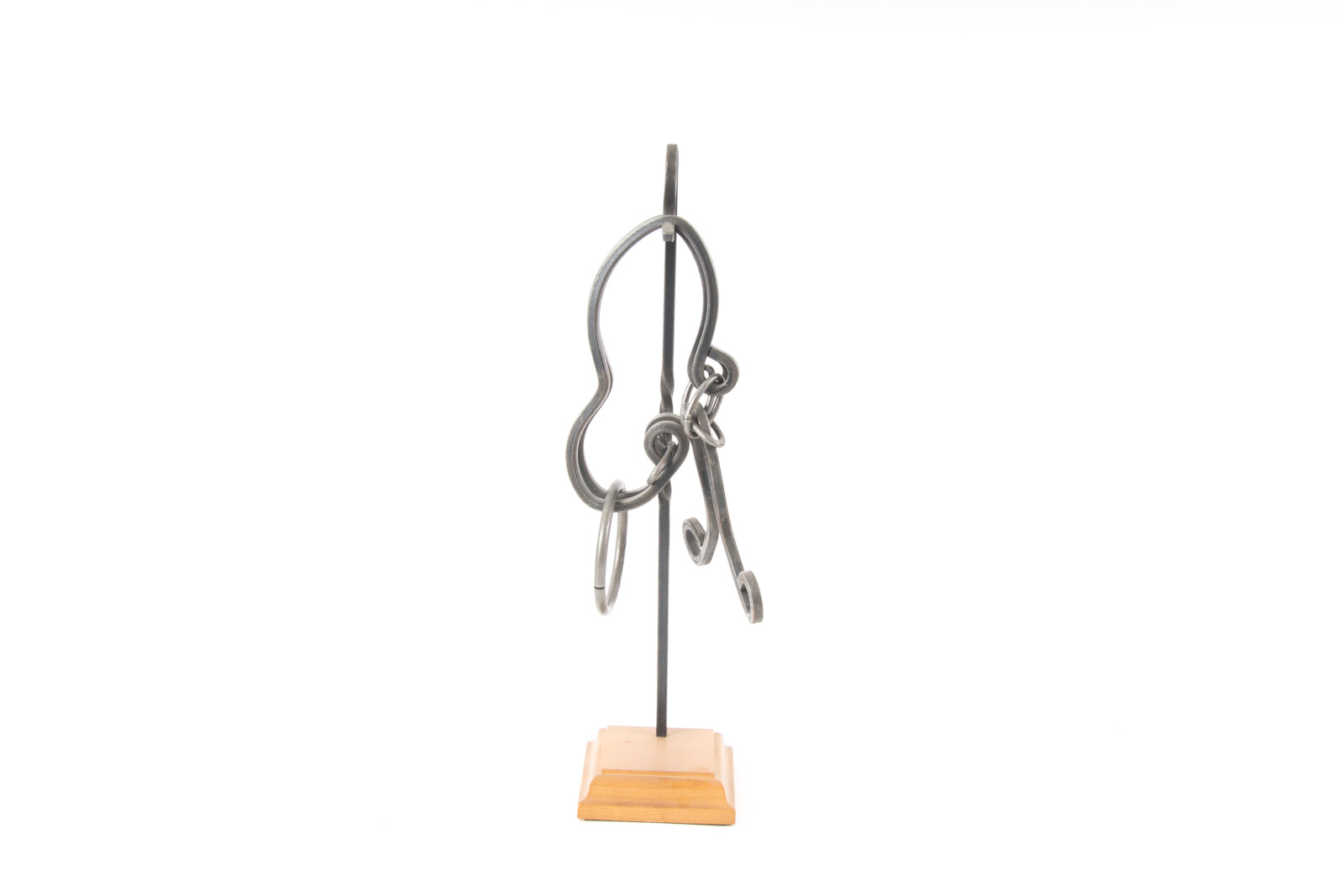 Tucker-Jones House Metal Tavern Puzzles with Stands