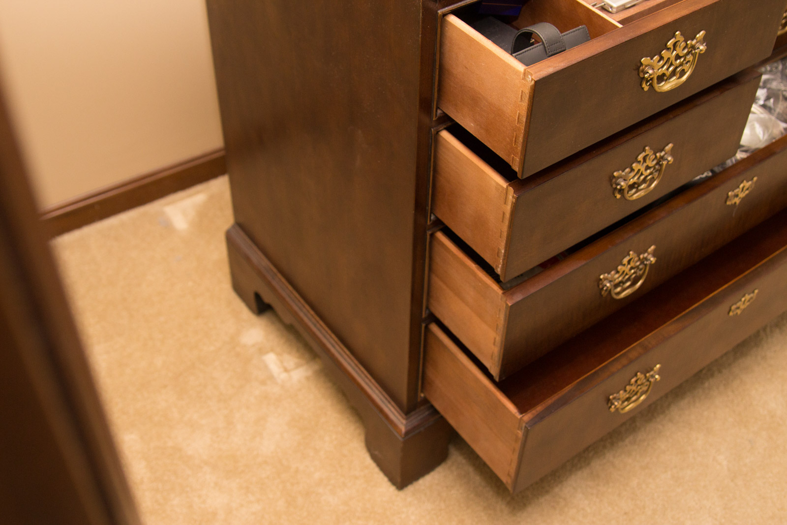Vintage Henredon Dresser with Mirror