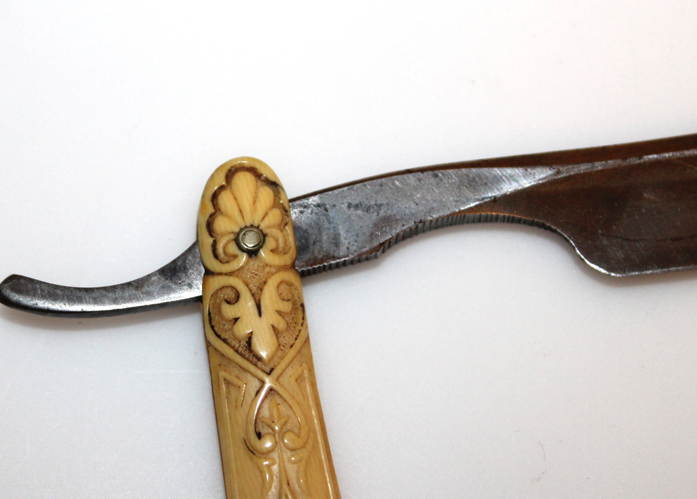 Vintage Waterville Straight Edge Razor