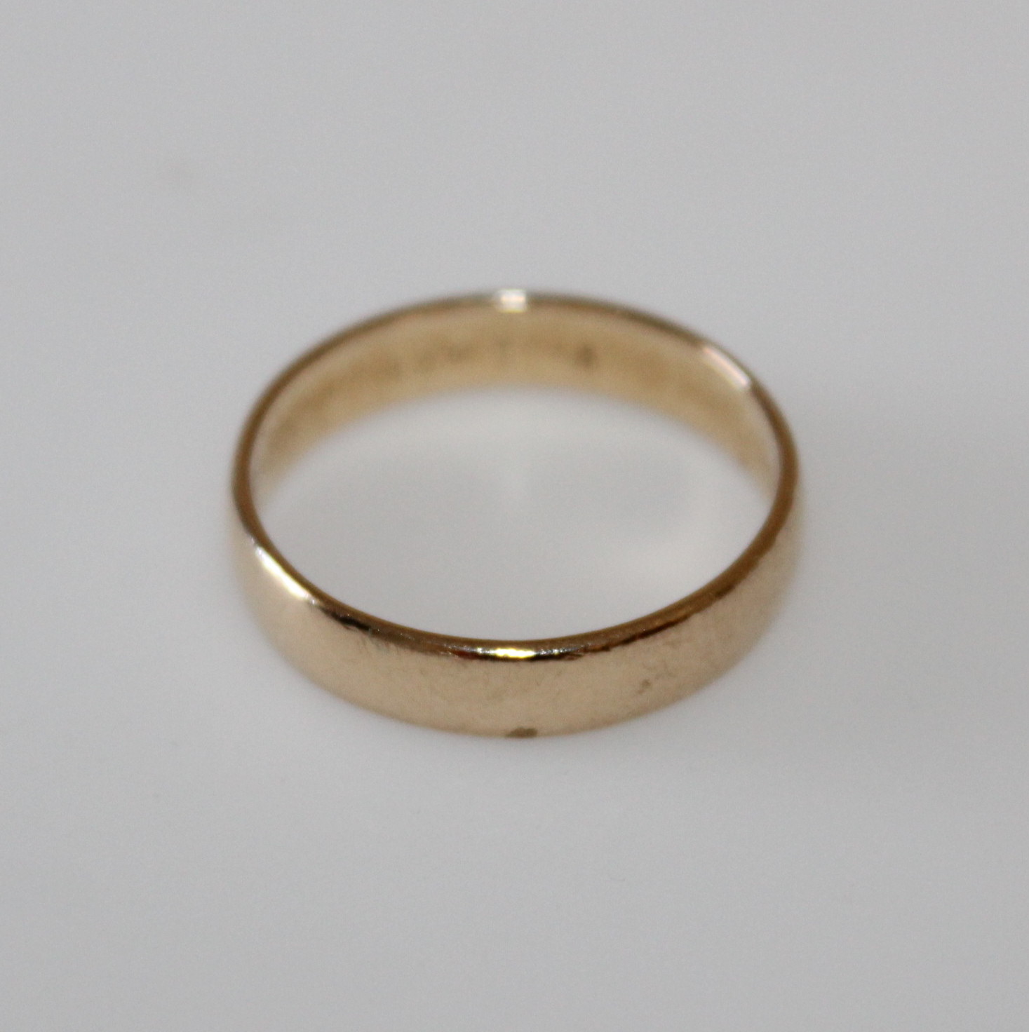14K Gold Wedding Band