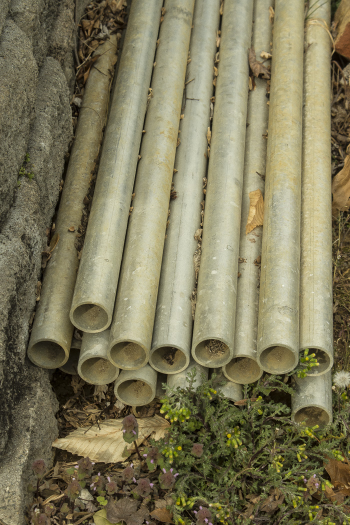 Industrial Railing Poles and Fittings