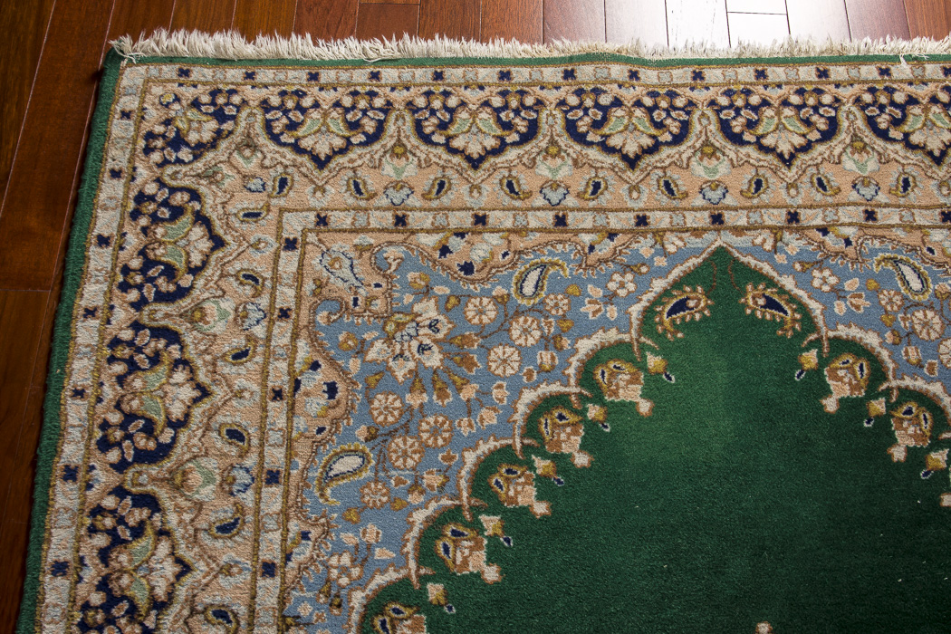 Hand-Kotted Kerman Lambs Wool Area Rug