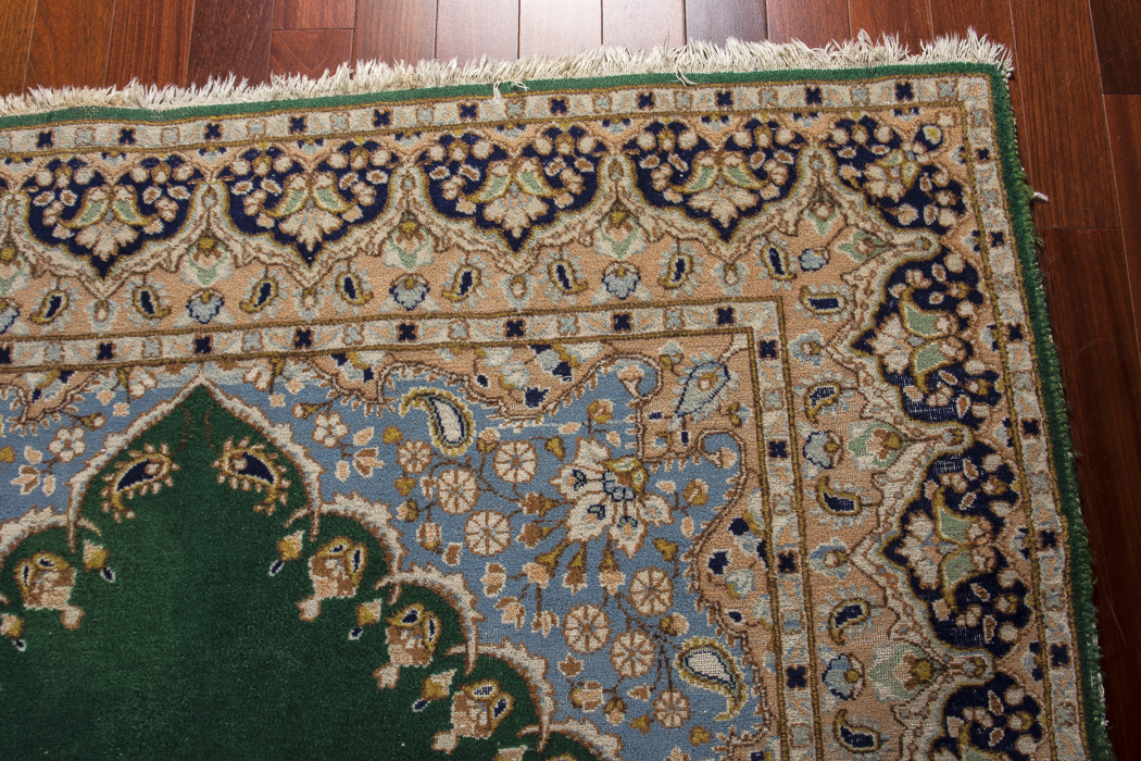 Hand-Kotted Kerman Lambs Wool Area Rug