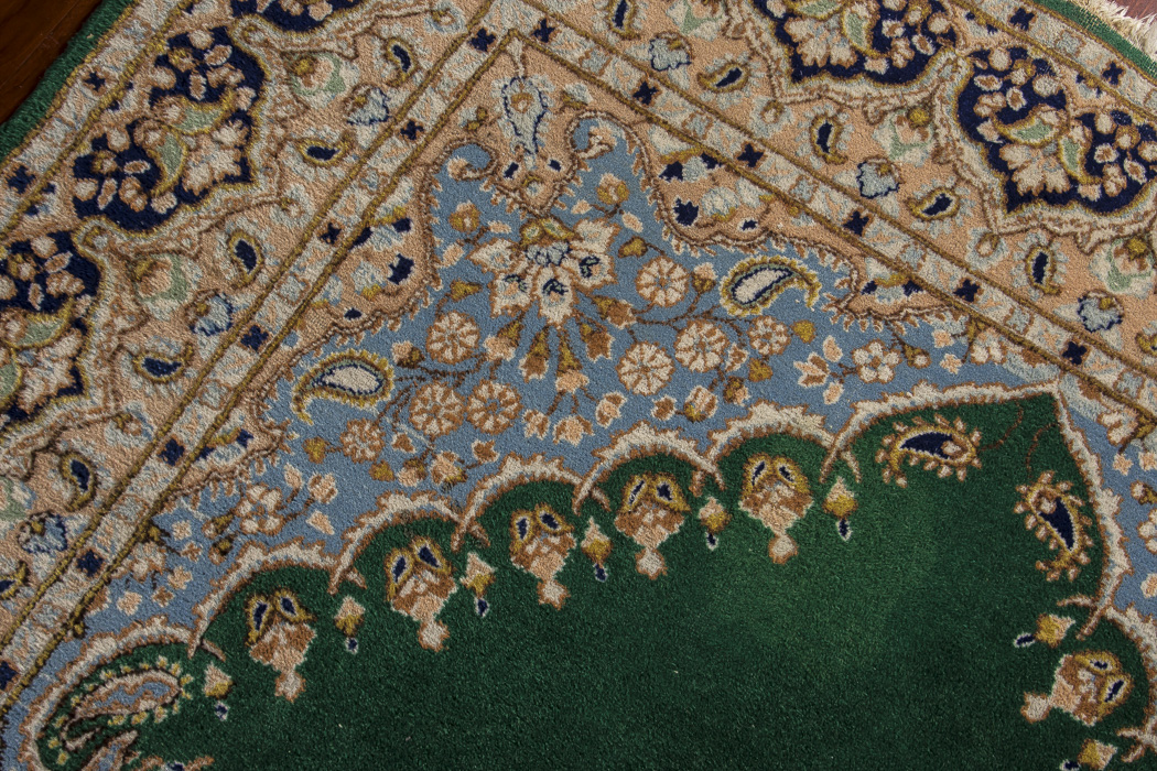 Hand-Kotted Kerman Lambs Wool Area Rug