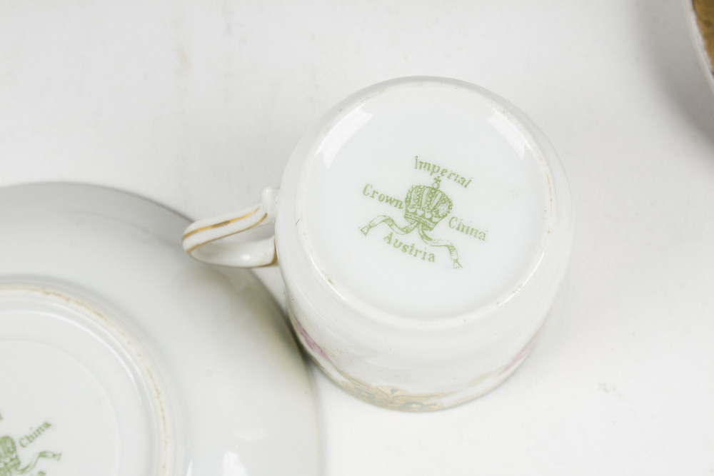 Assorted Ceramic Tea Set Pieces